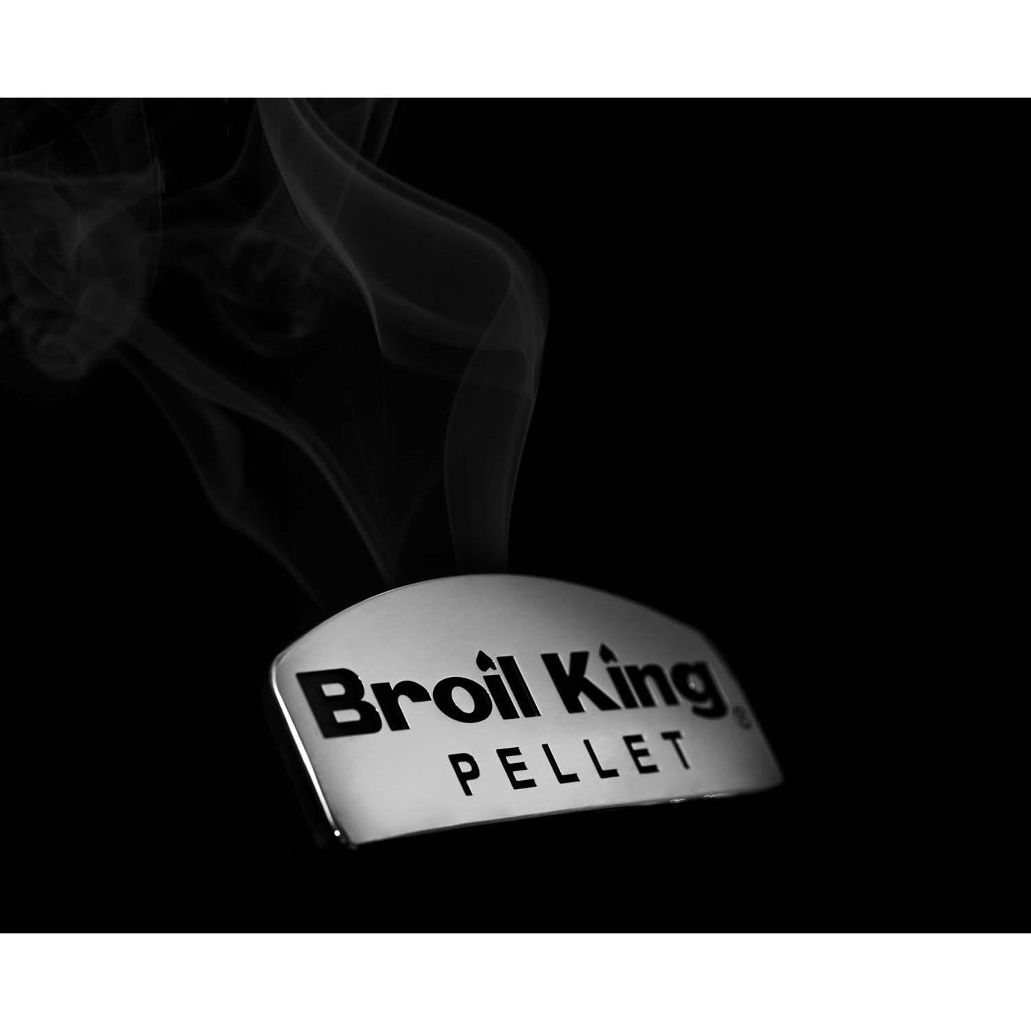 Broil King 495051 Regal 400 Wi-Fi & Bluetooth Controlled 26-in Pellet Grill - Logo - Detail thumbnail