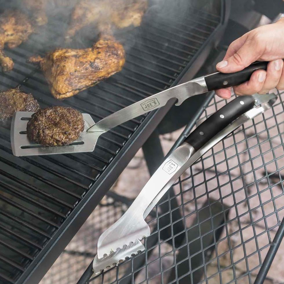 Oklahoma Joe's 7826131R06 Blacksmith 2 Pc Spatula & Tong Set - Burgers - Lifestyle thumbnail