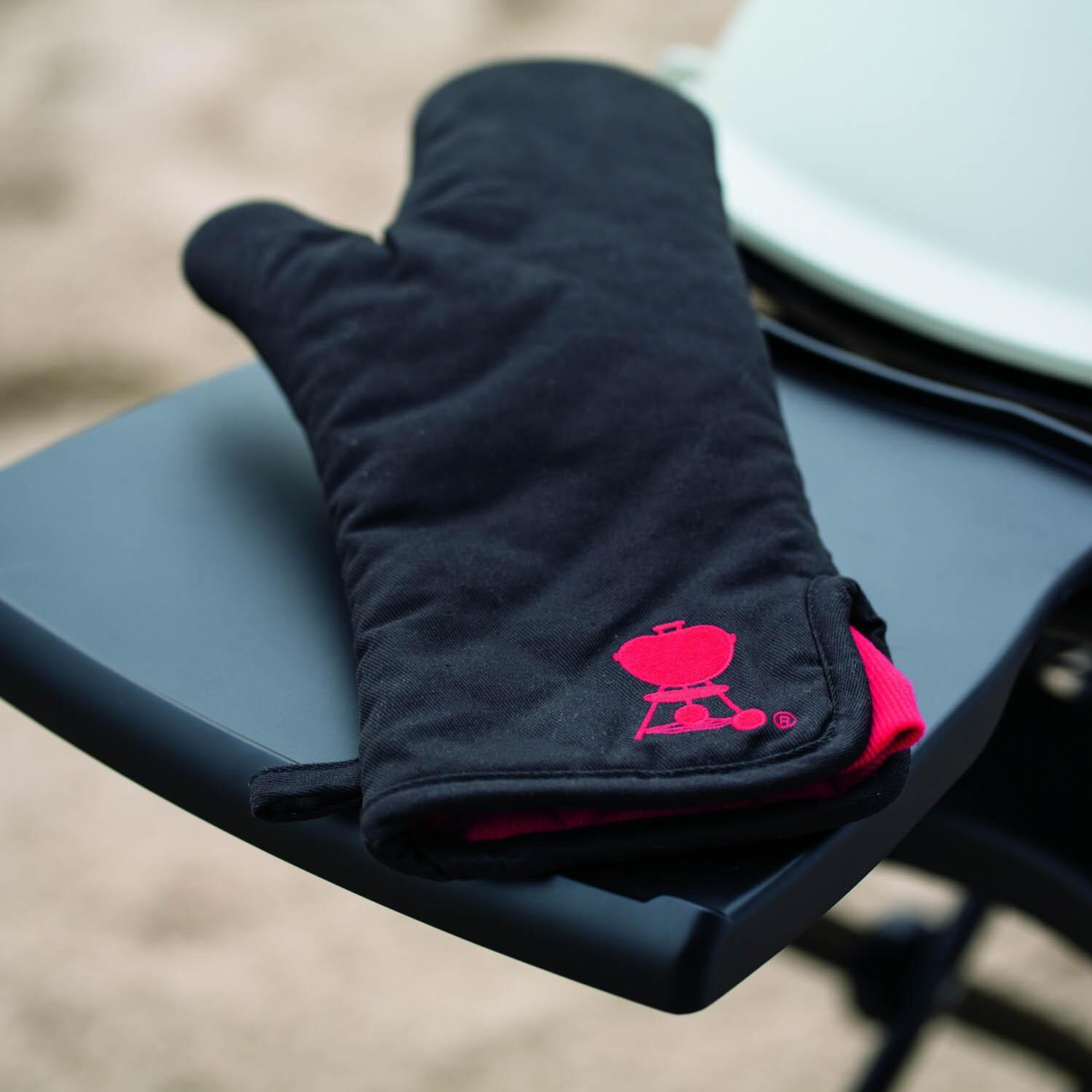 Weber 6532 Black With Red Kettle Cotton Grill Glove - On Side Shelf thumbnail