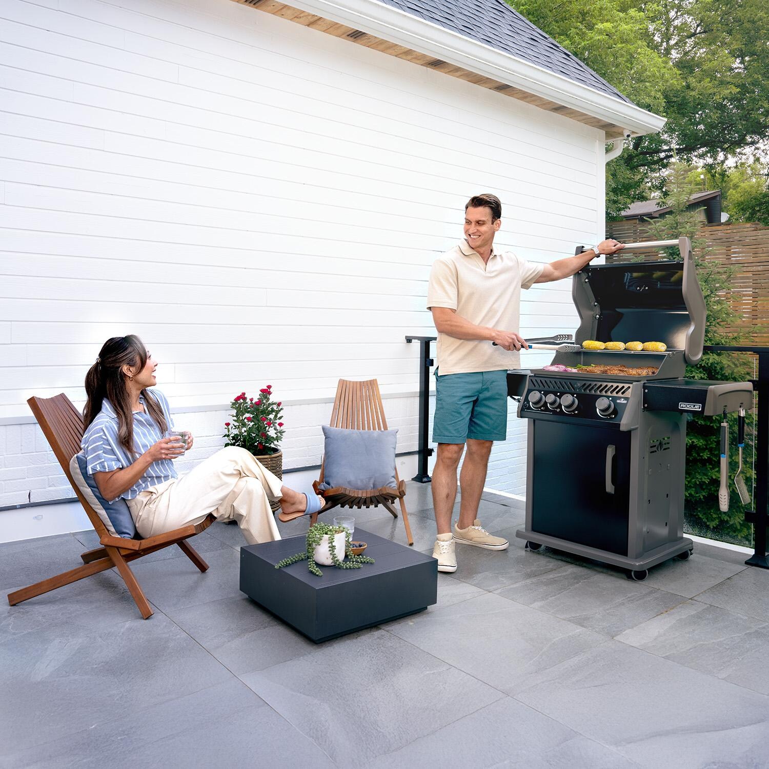 Napoleon R425SBPK-2-FB Rogue 425 3-Burner Propane Grill w/ Range Side Burner - Black - Lifestyle thumbnail