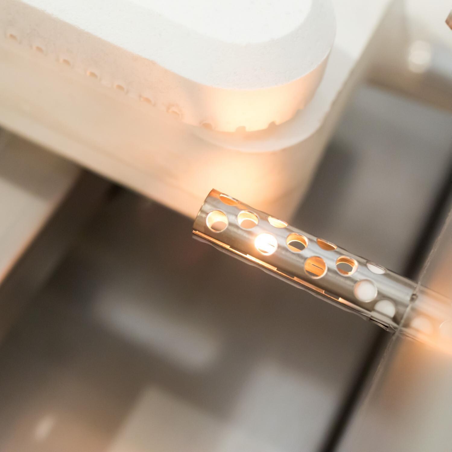 Lynx L54TR-GLNG Professional 54 Inch Built-In Natural Gas Grill With One Infrared Trident Burner & Rotisserie in Glacier - Hot Surface Ignition System - Detail thumbnail