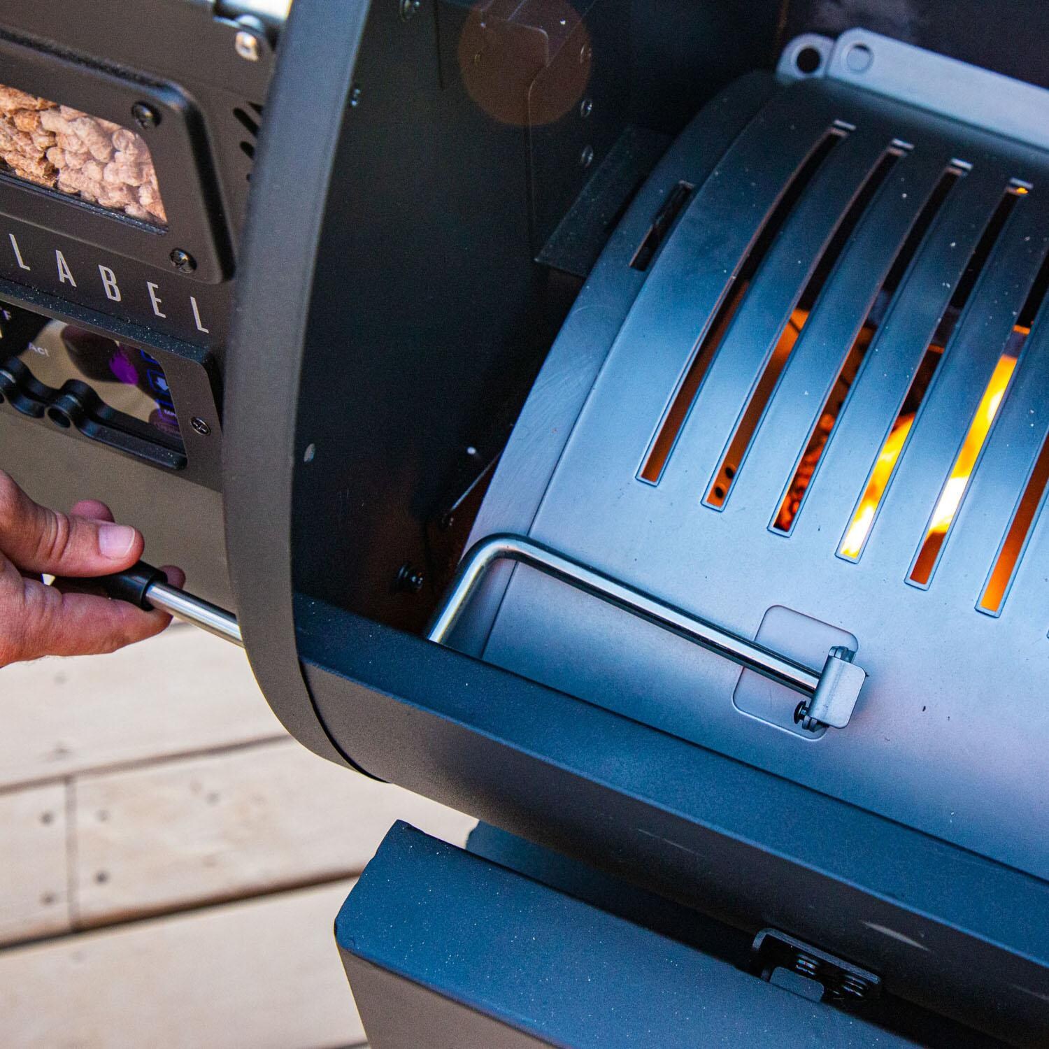 Louisiana Grills - 10640 - LG1200BL Black Label Series Pellet Grill - Close Up thumbnail