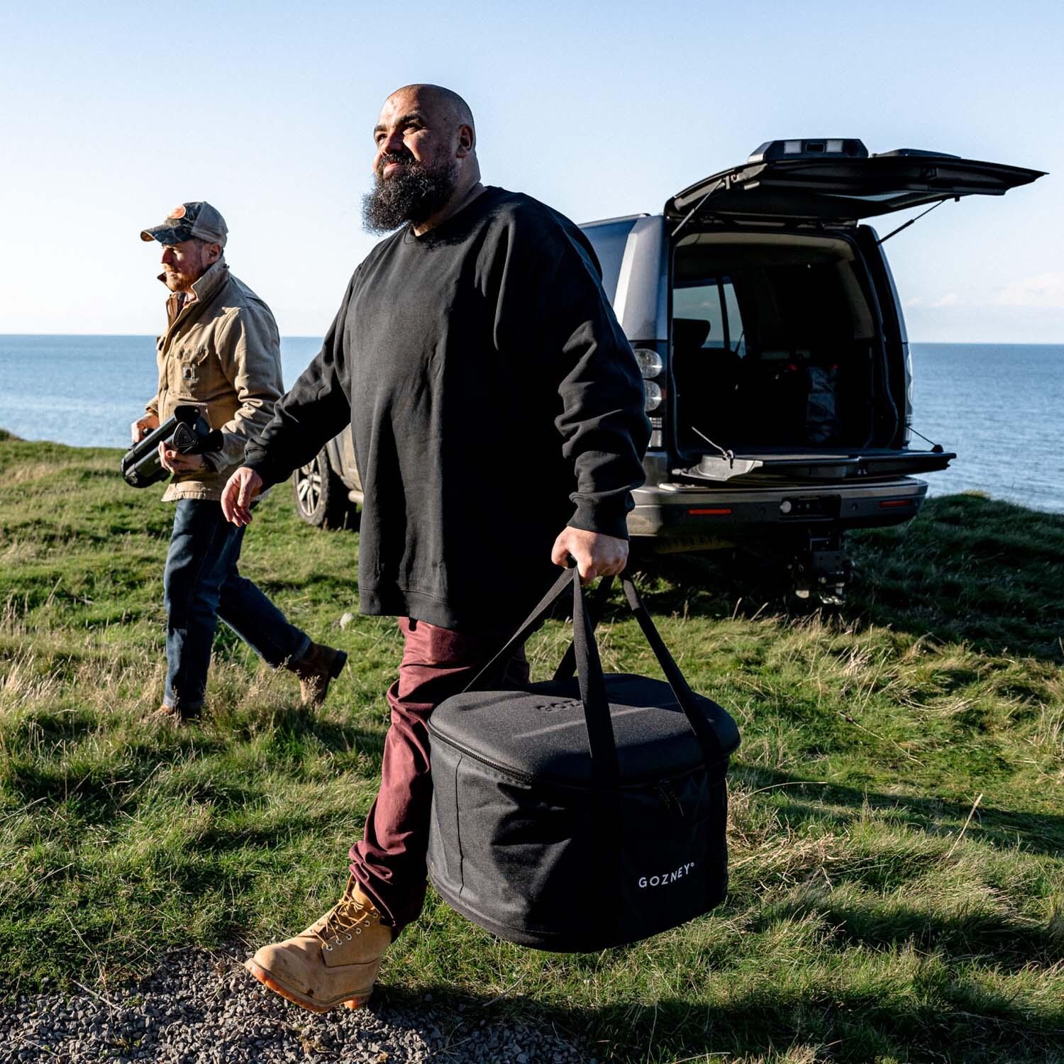 Gozney AT1902 Tread Venture Bag - Lifestyle thumbnail