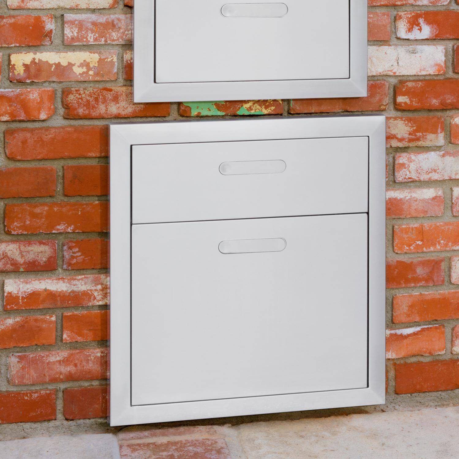 Lynx Ventana 19-Inch Wide Double Drawer - Installed in Outdoor Kitchen thumbnail