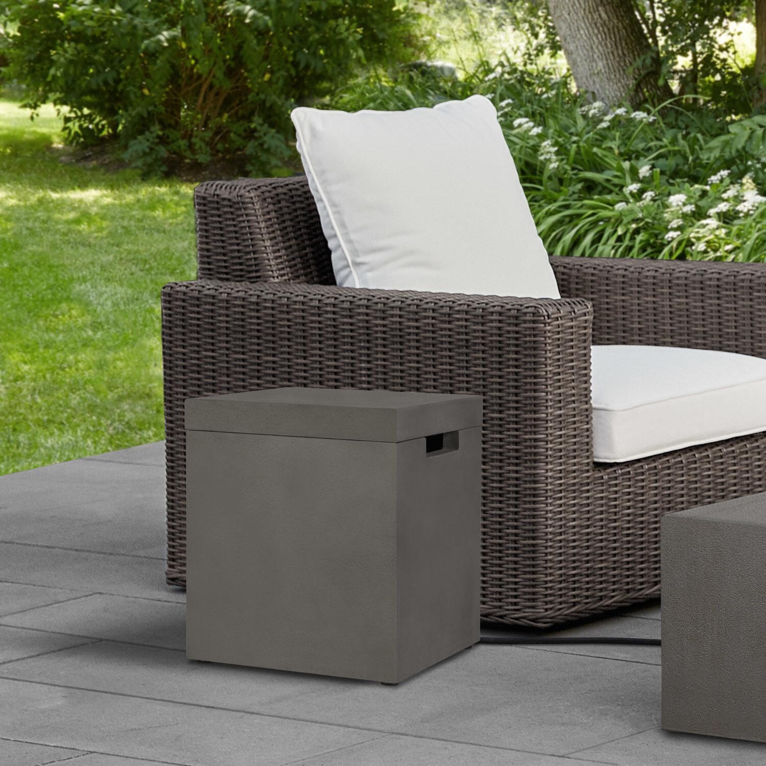 BBQGuys Signature 357-CBN Olliewood Propane Tank Cover - Carbon - Lifestyle thumbnail