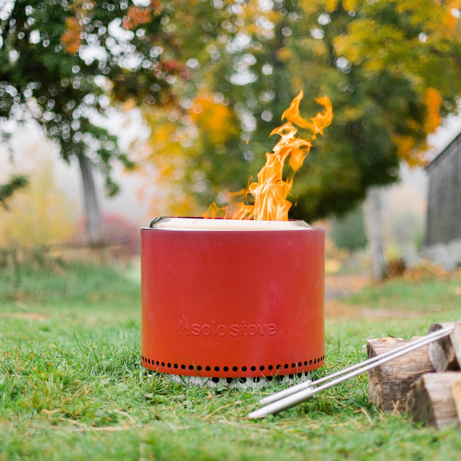 Solo Stove SSYUK-SD-27-2.0-MULBERRYYukon + Stand 27-Inch 2.0 Fire Pit - Mulberry - Lifestyle thumbnail