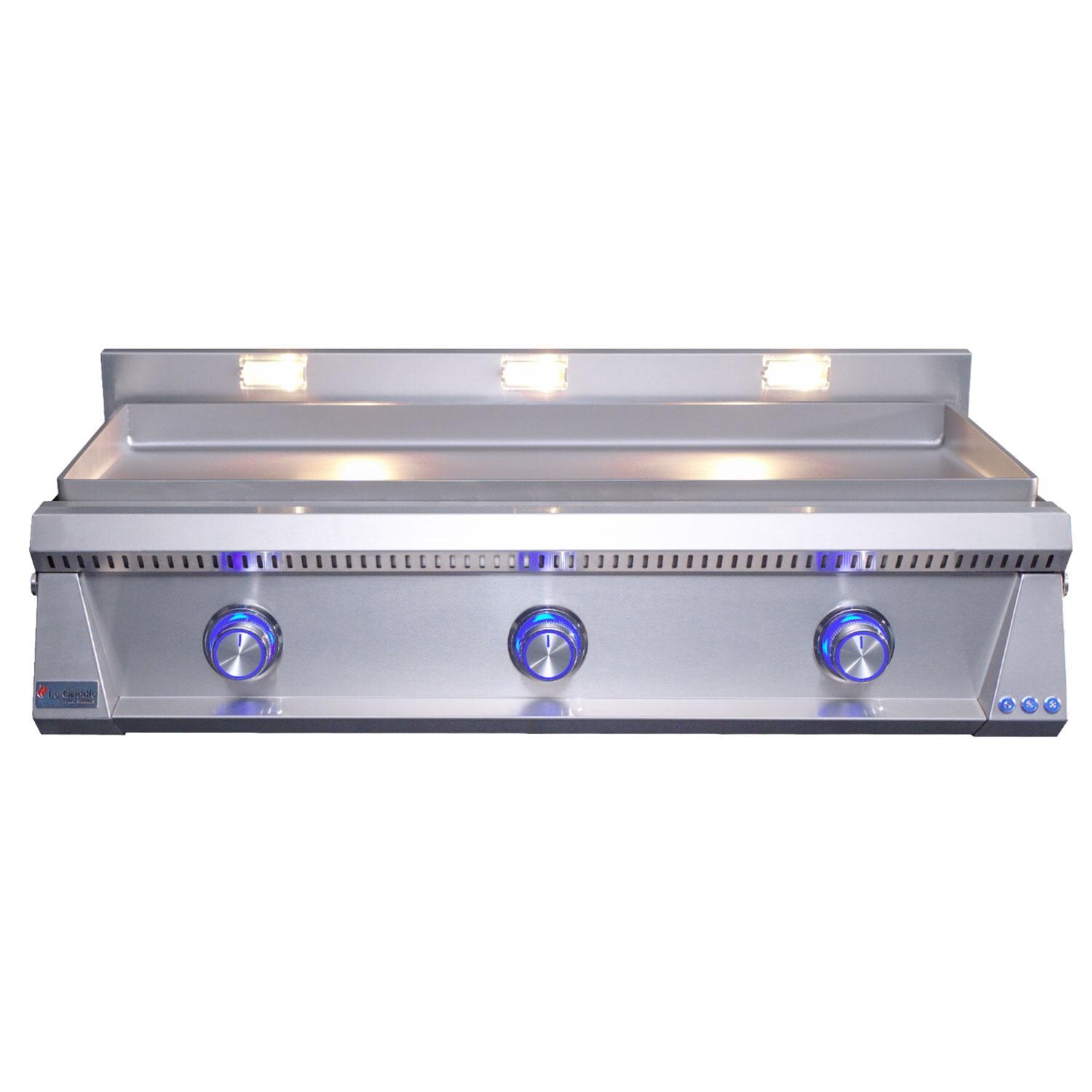 Le Griddle OML105P6 LP Pro Series 105 3 Burner Built-In Propane Flat Top Grill w/ 6mm Plate - White Background