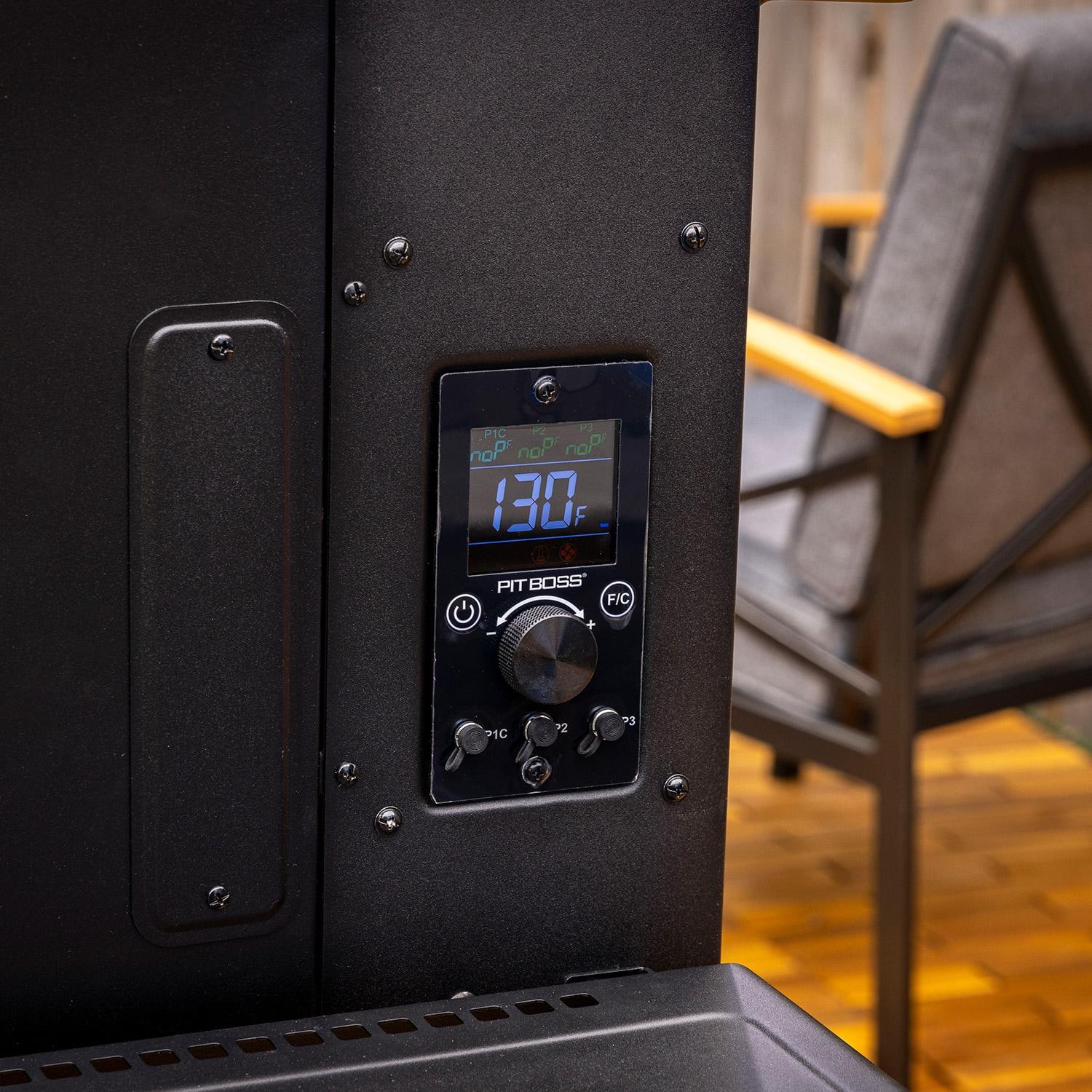 Pit Boss 11114 Navigator 3-Series Vertical Pellet Smoker - Controls - Detail thumbnail
