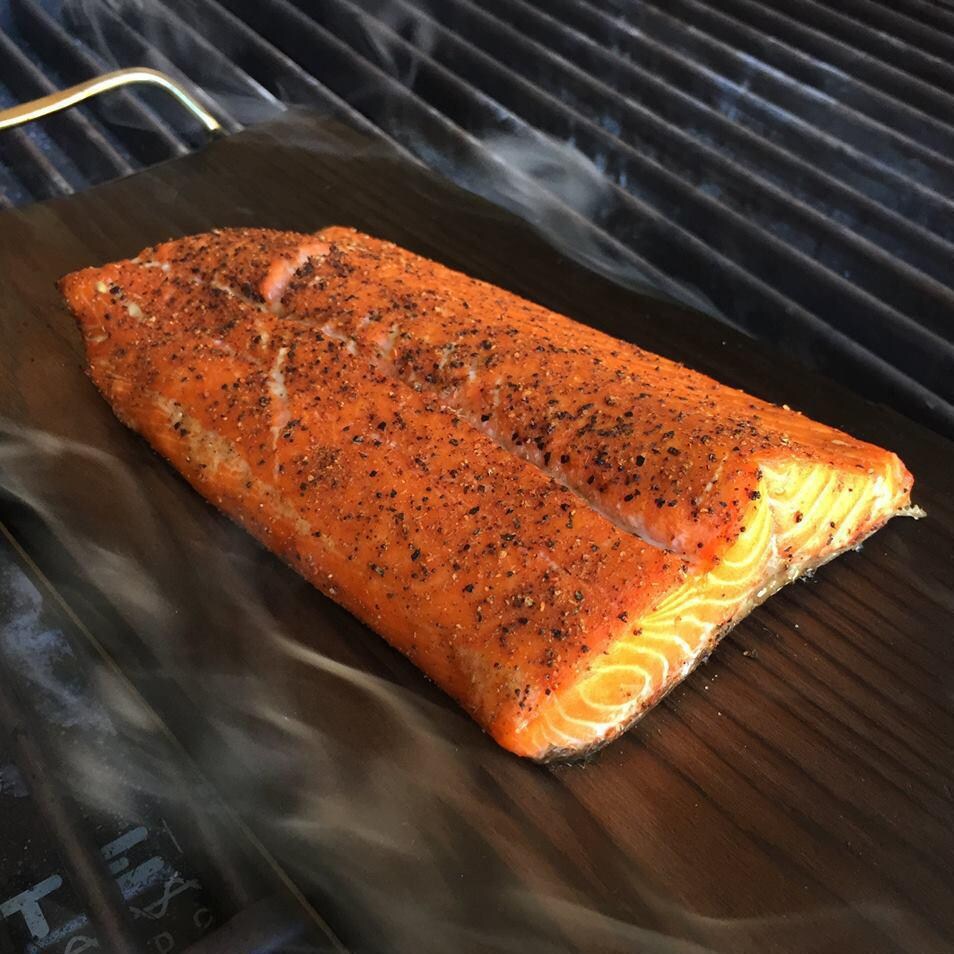 TEC - STPFR2NTISL - 44-Inch Sterling Patio FR Infrared Grill With Island - Grilling Salmon thumbnail