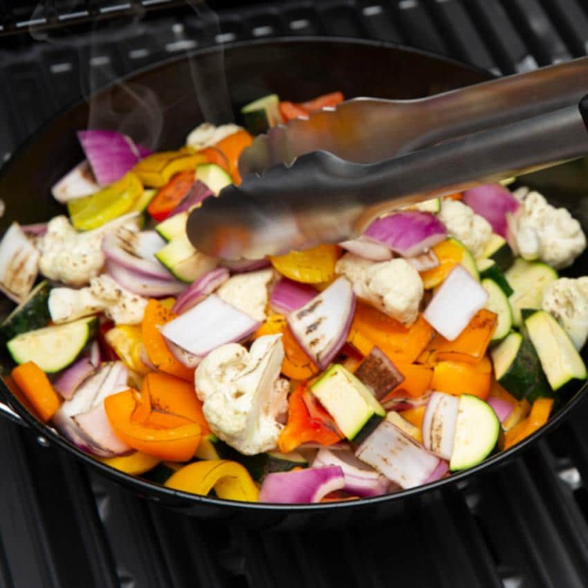 GrillPro Porcelain Deluxe Wok Grill Topper - 98130 - Cooking Up Close - Detail thumbnail