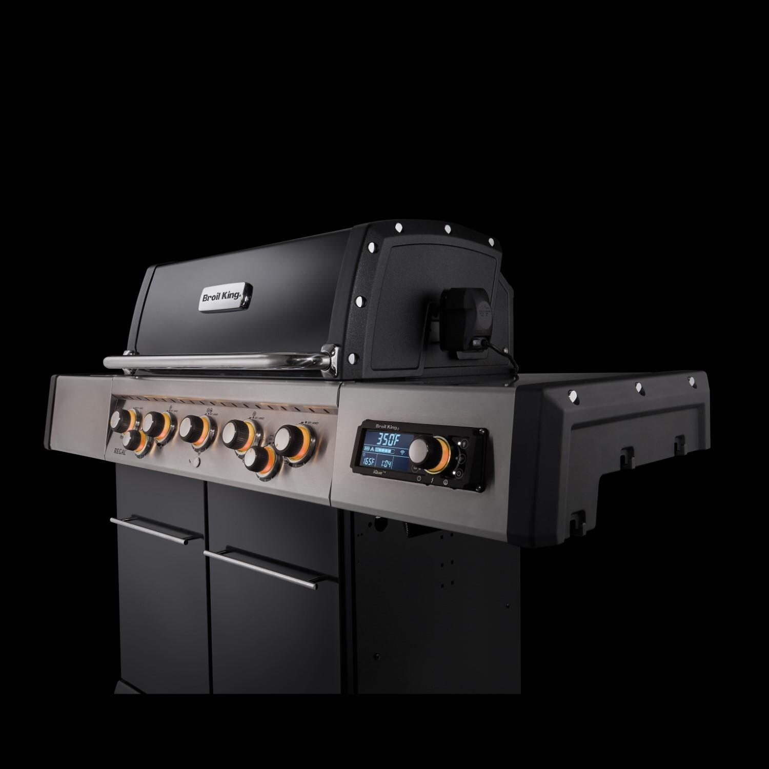 Broil King 698887 Imperial QS 590I Natural Gas Grill - Glamour Orange Knobs - Detail thumbnail