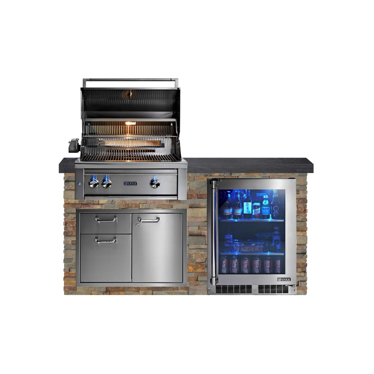 BBQGuys Signature 6ft Luxury Outdoor Kitchen w/ Lynx Professional 30-Inch Propane Grill & Refrigertor - Gold Rush Stone w/ Black Polished Granite