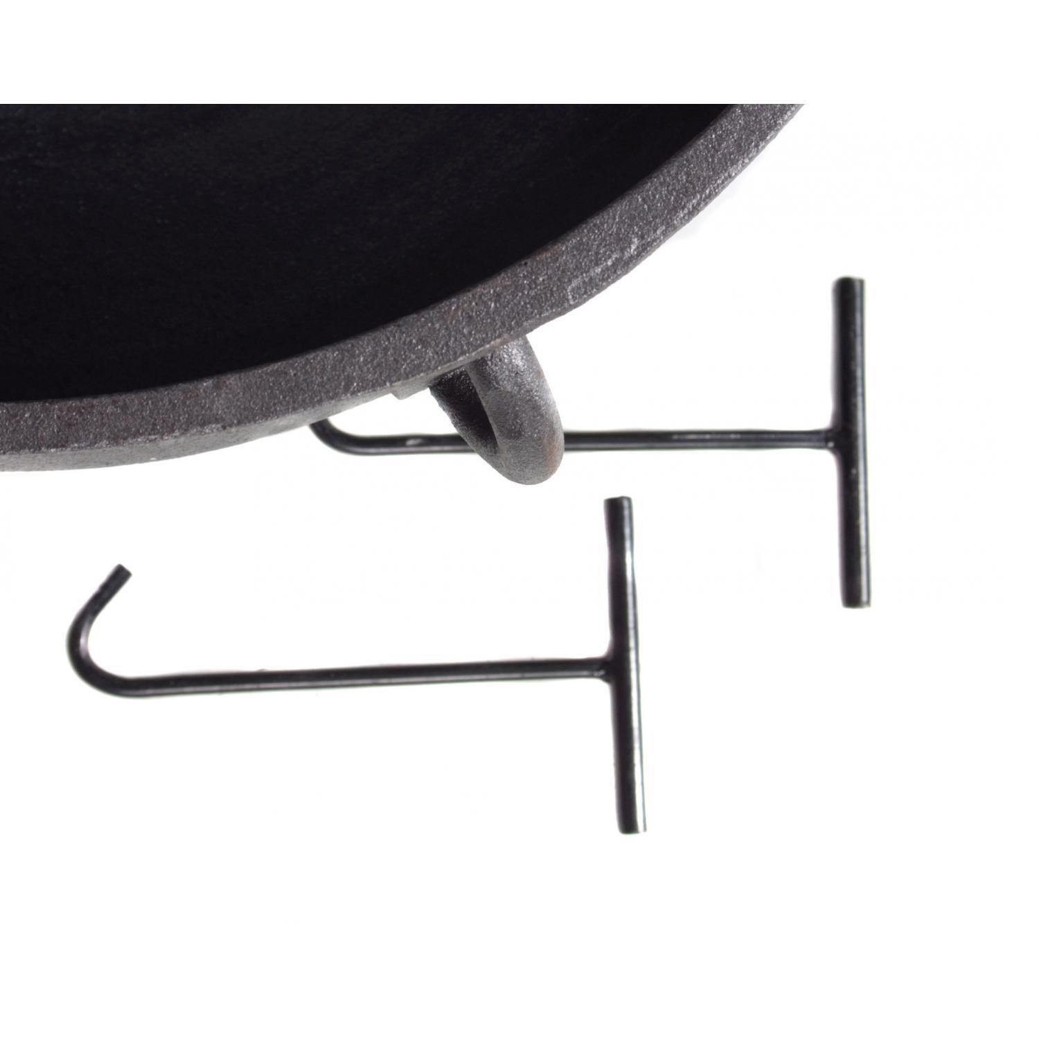 Cajun Cookware 15-Gallon Seasoned Cast Iron Jambalaya Pot - Close View thumbnail