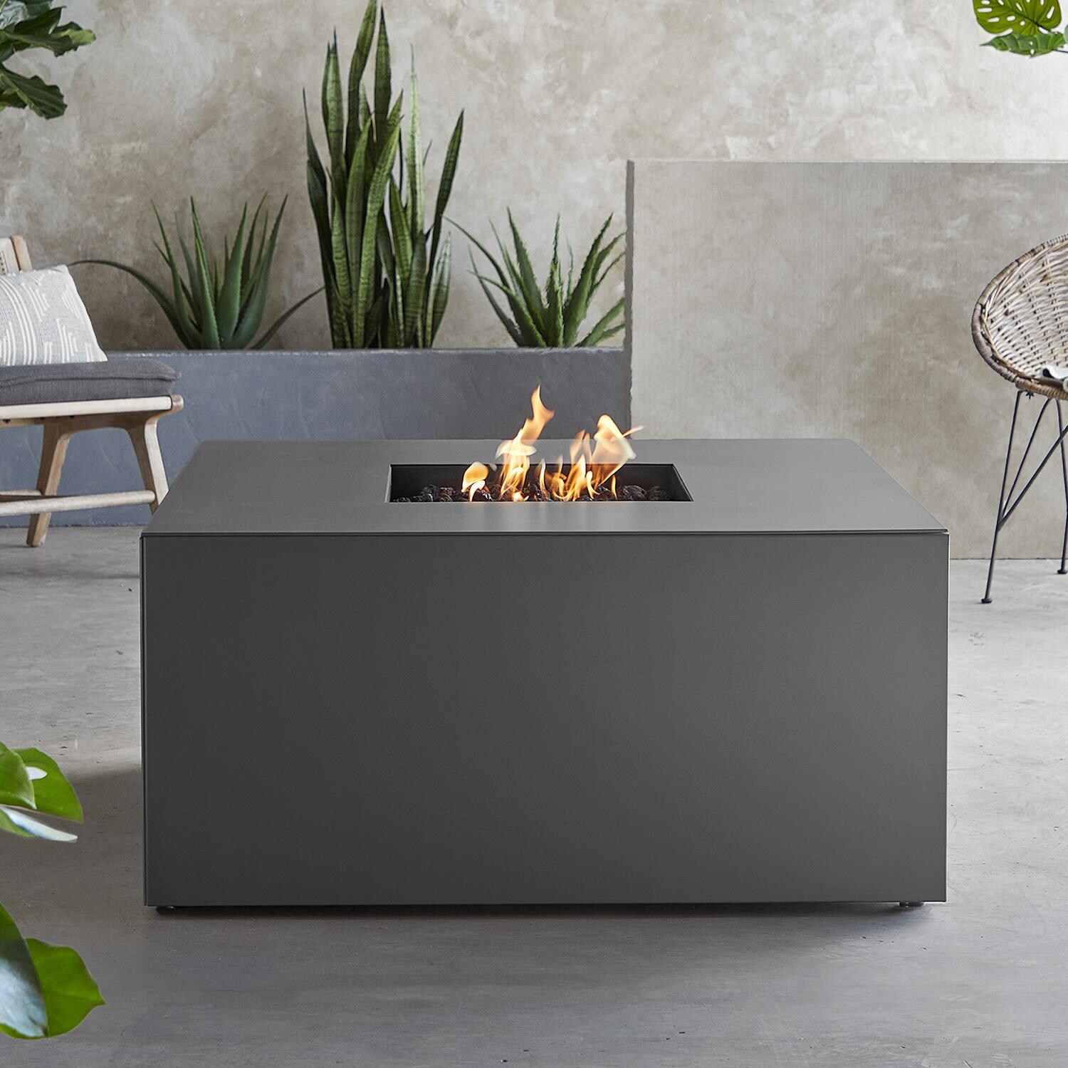 Lakeview Outdoor Designs SC2040LP-SLTE Lakeview Outdoor Designs Covewood 42-inch Square Propane Fire Table - Slate thumbnail