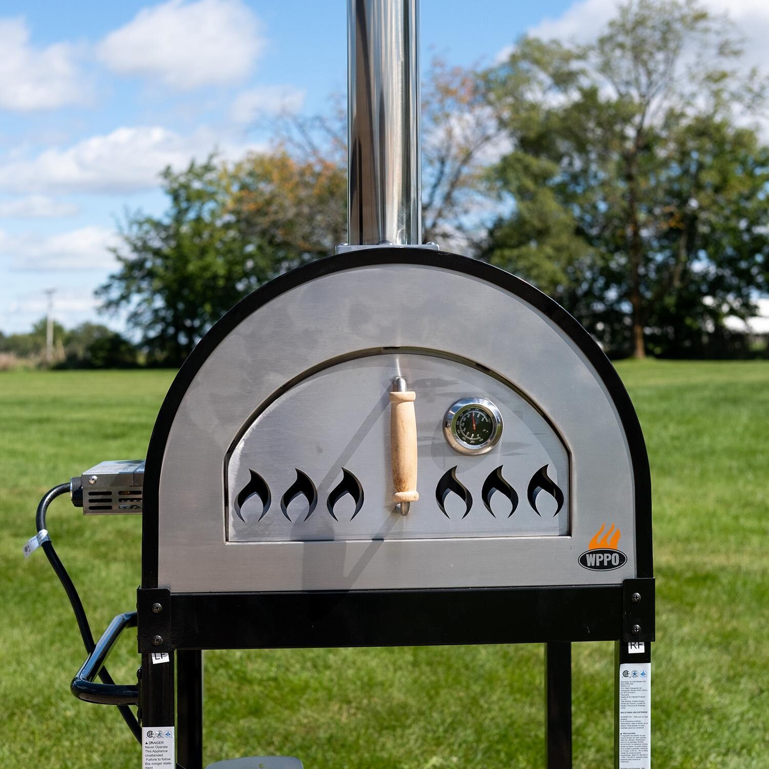 WPPO WKE-04WG-BLK Traditional Dual Fueled 25-in Wood/Gas-Fired Oven - Black - Front View w/ Attachment - Lifestyle thumbnail
