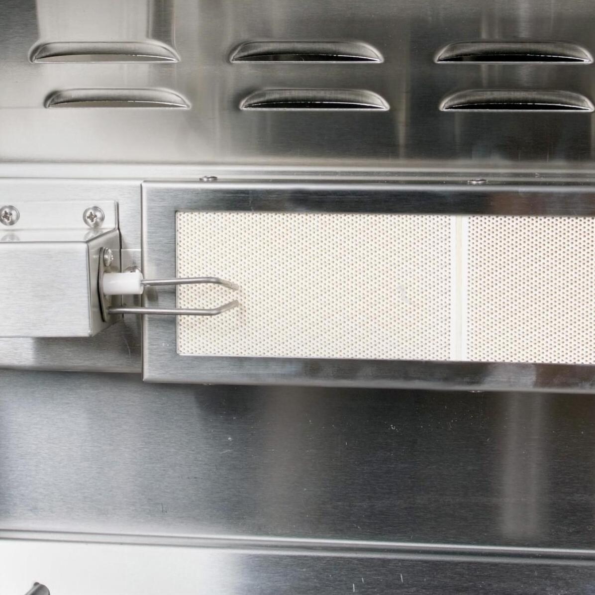 Sole Luxury 30-Inch Built-In Propane Gas Grill - Rear Rotisserie Burner thumbnail