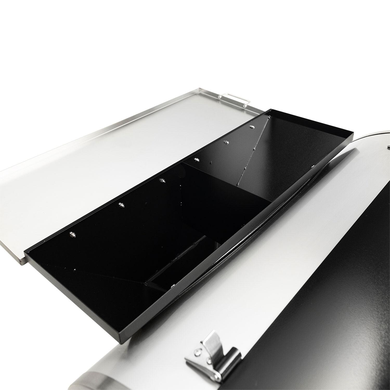 recteq RT-1600FS Flagship 1600 Wood Pellet Grill - Hopper - Detail thumbnail