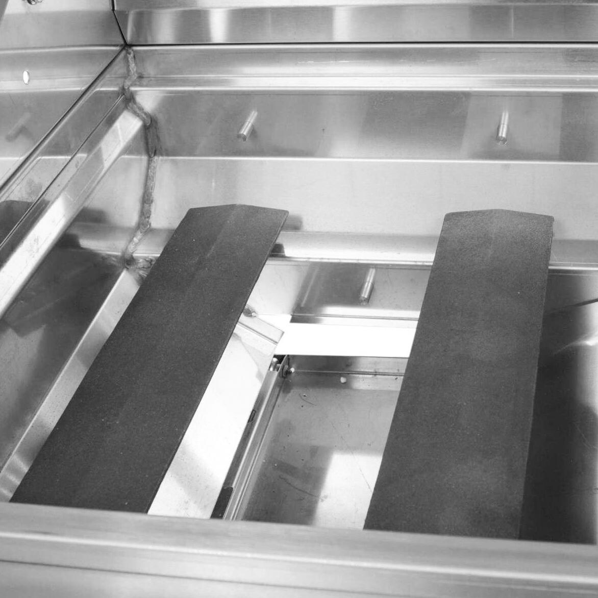 Cal Flame G4 32-Inch 4-Burner Built-In Propane Gas Grill - Burners thumbnail