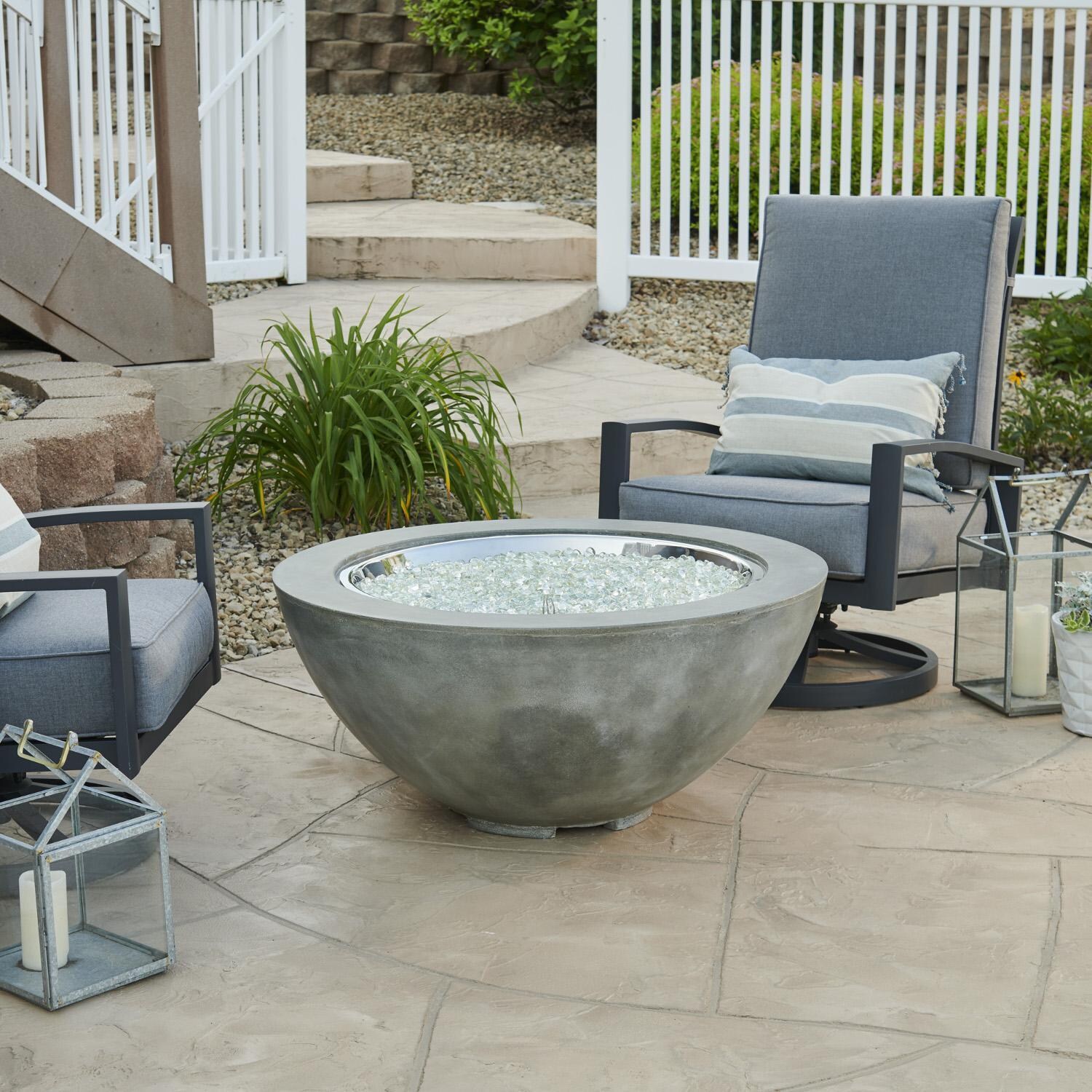 Lakeview Outdoor Designs CV-30 + KV-CP-BLK Cove 30-Inch Round Gas Fire Pit Bowl - Lifestyle - No Flame thumbnail