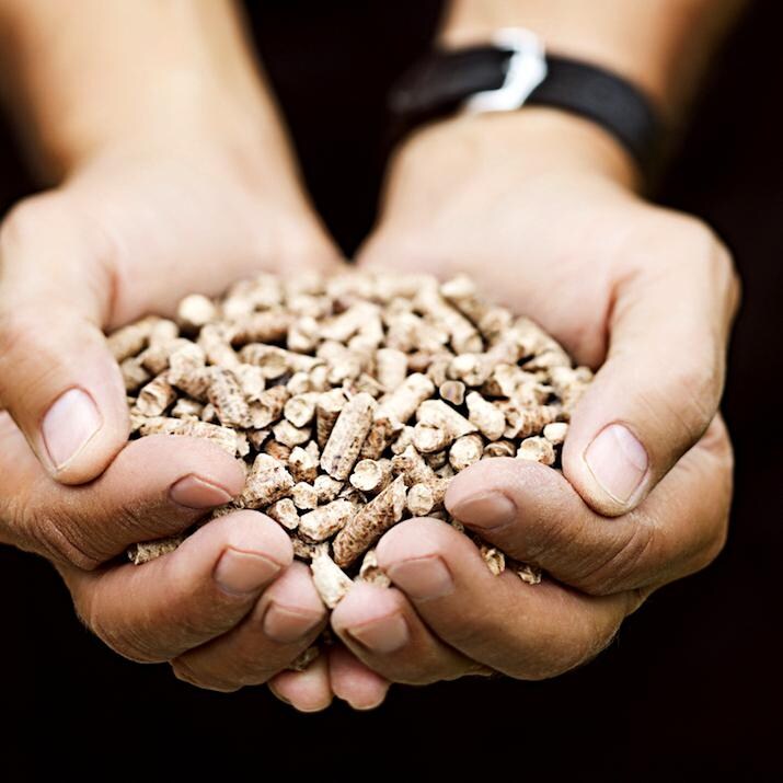 Memphis Grills Hardwood Pellets - Closeup View