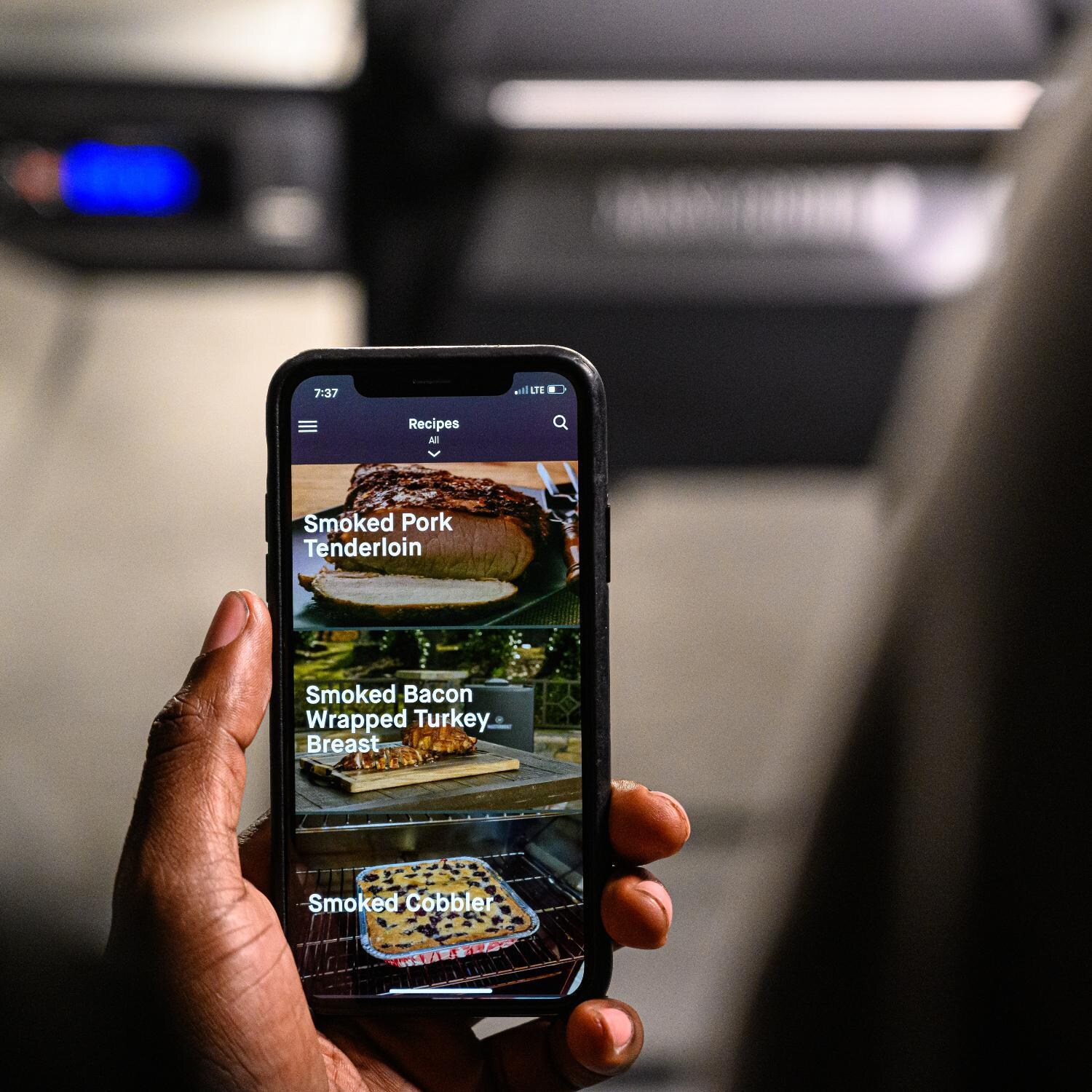 Masterbuilt - MB20040220 - Gravity Series 560 Digital Charcoal Grill + Smoker - Masterbuilt App thumbnail