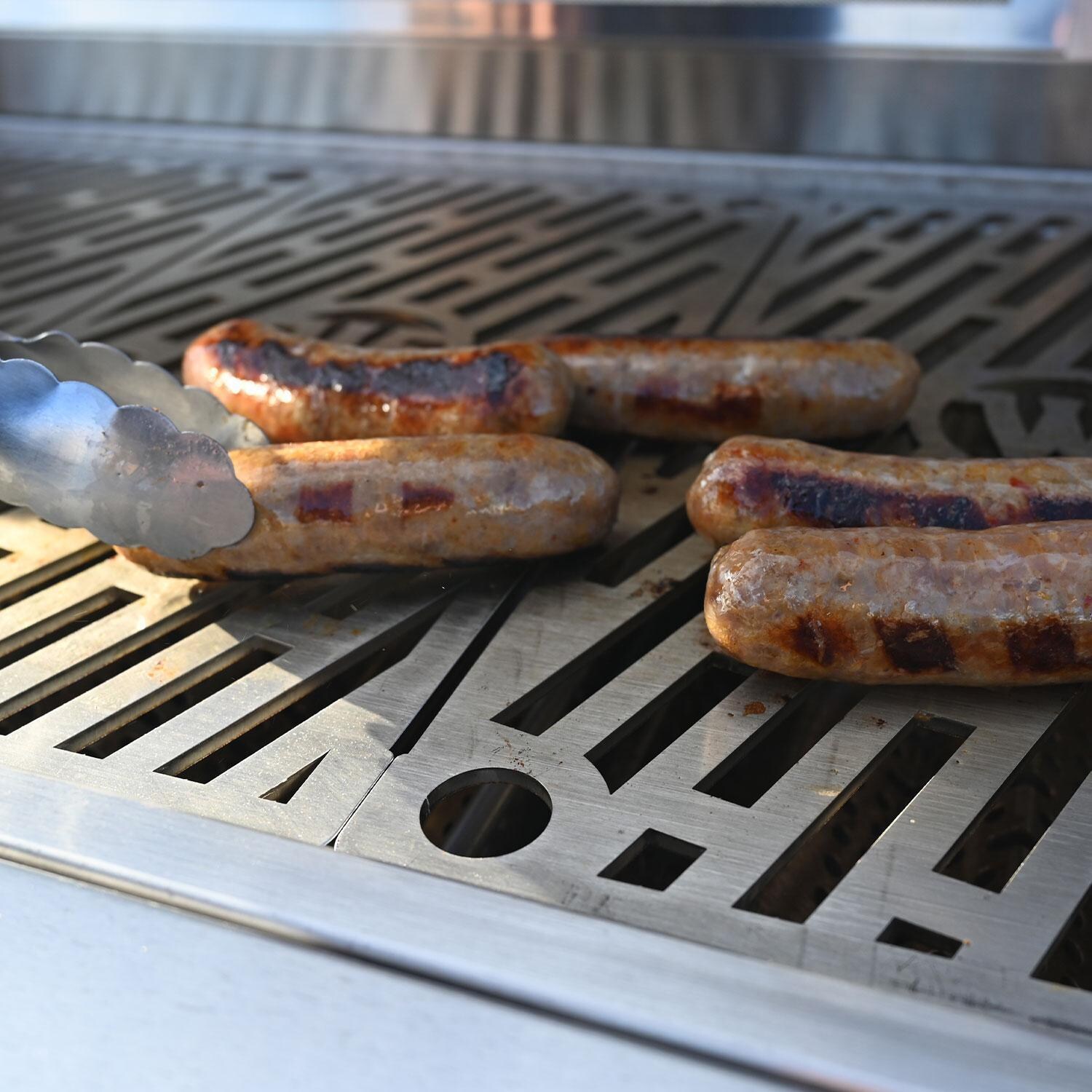 Wildfire Ranch Pro 42-in 304 SS Propane Grill w/ Freestanding Cart - Grilled Hot Dogs - Close Up View - Lifestyle thumbnail