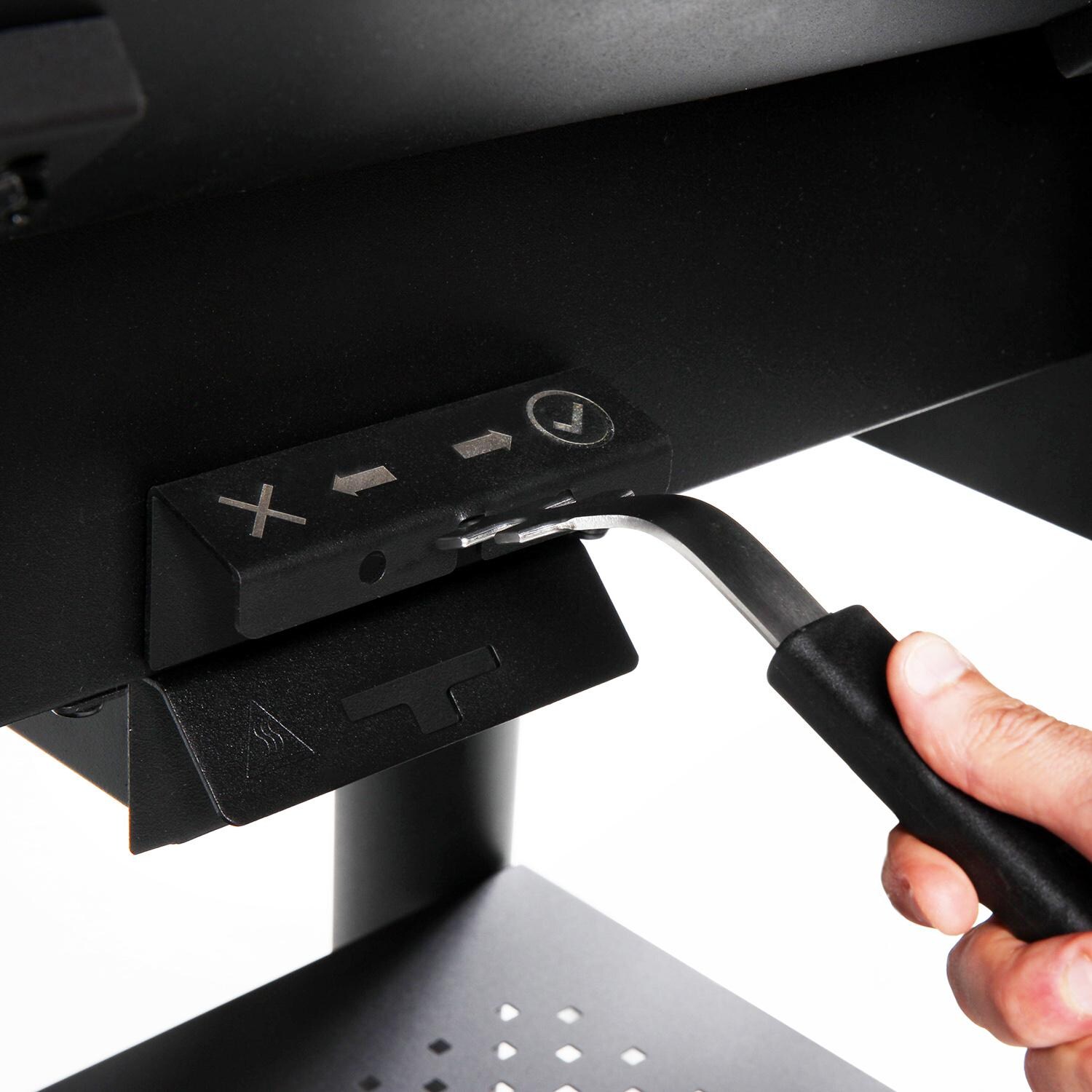 Broil King 496911 Regal Pellet 500 Pro 32-Inch Pellet Grill - Burn Pot Ash Management System thumbnail