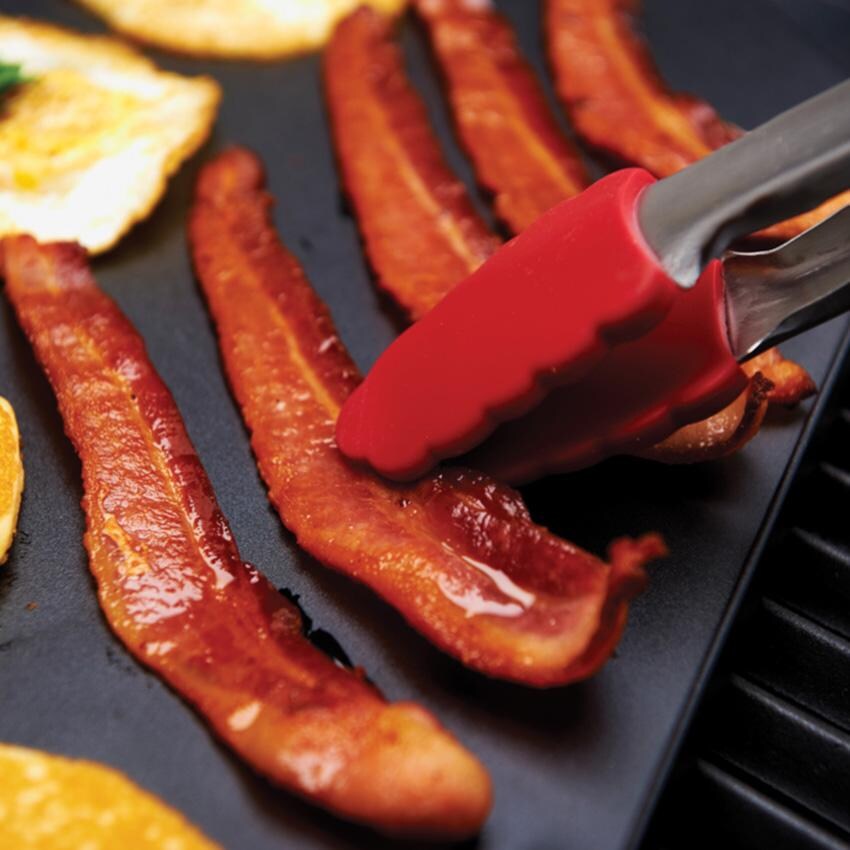 Broil King Cast Aluminum Deluxe Non-Stick Griddle - 91652 - Cooking on Flat Top - Lifestyle thumbnail