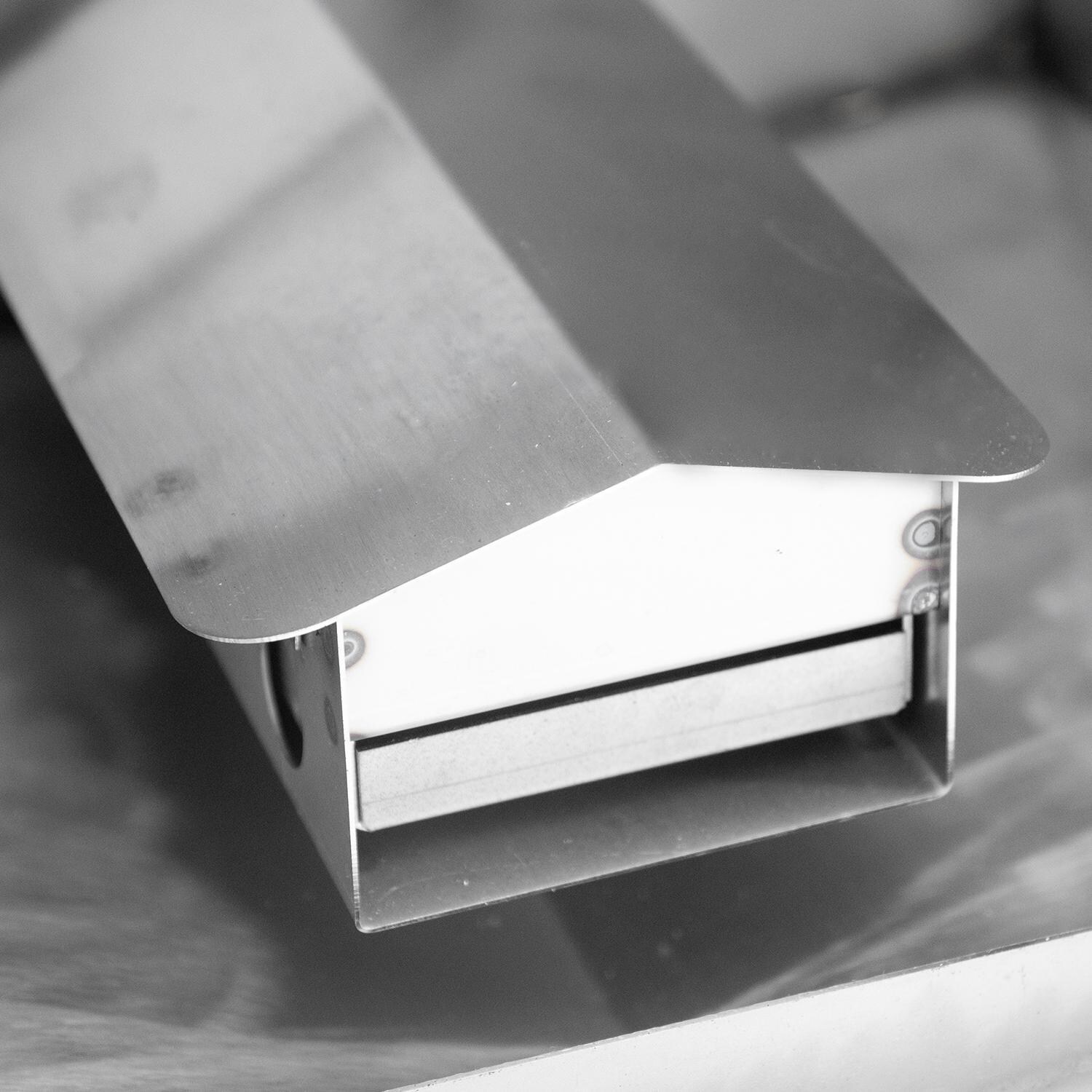 Cookshack SM066 AmeriQue Electric BBQ Smoker - Smoker Box thumbnail