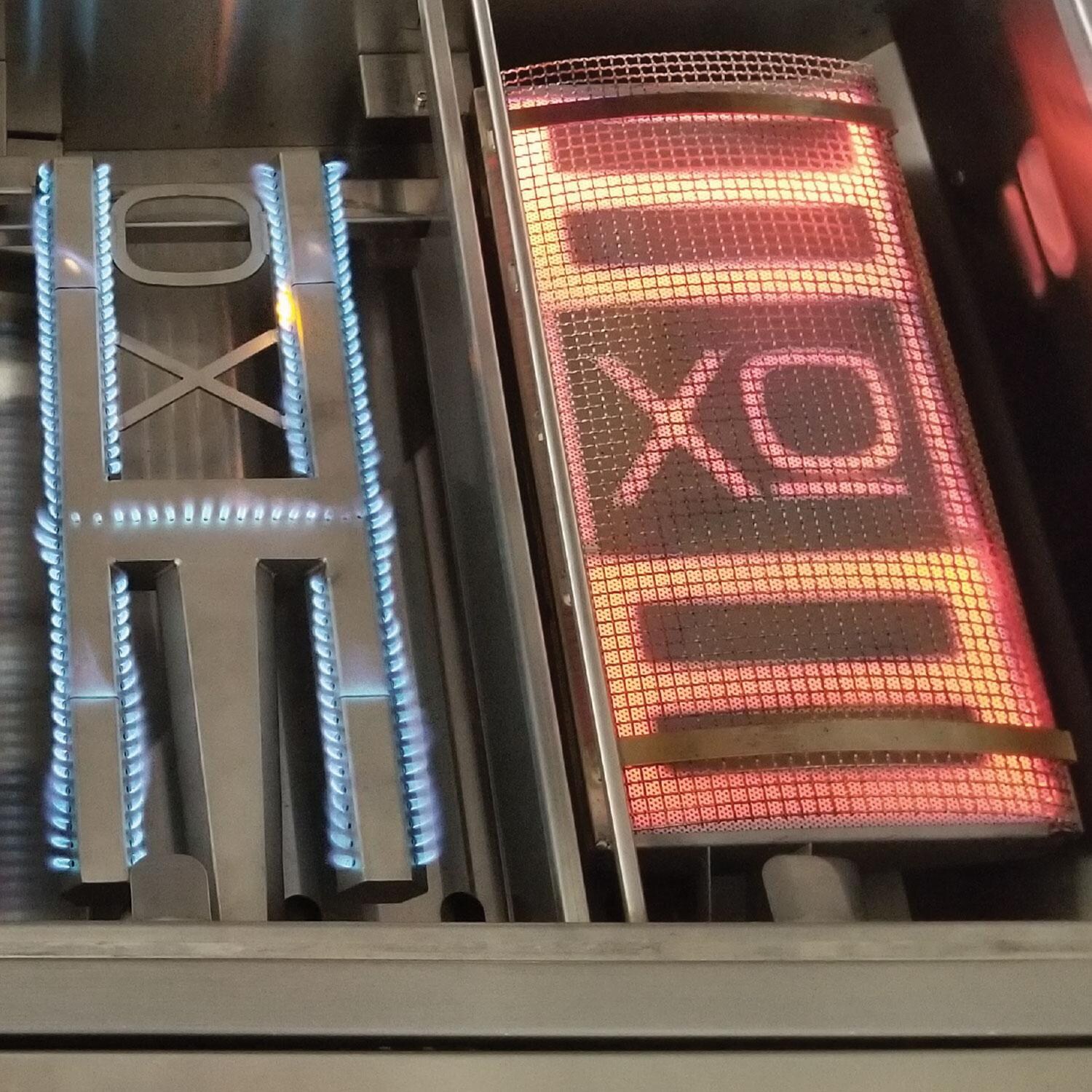 XO Appliance XOGRILL30N Pro-Grade 30-in 2 Burner Built-In Natural Gas Grill w/ Rotisserie Burner - Infrared Burner - Detail thumbnail