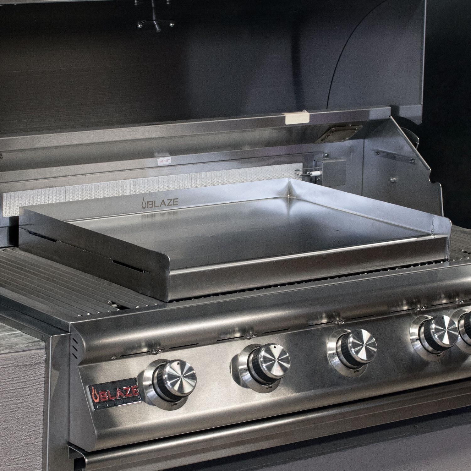 Blaze BLZ-24-SSGP-2 24-Inch Griddle Plate - In Use - Lifestyle thumbnail