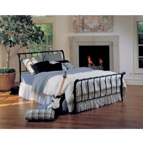 Hillsdale Janis Black Metal Sleigh Bed With Frame - King