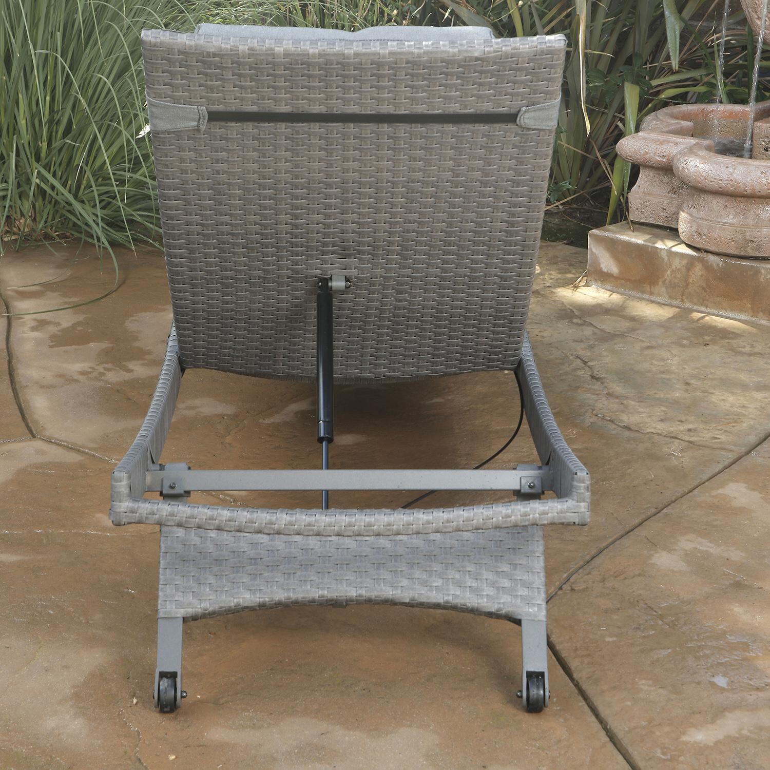 Lakeview Outdoor Designs Sugar Bay Wicker & Aluminum Patio Chaise Lounge - Back thumbnail
