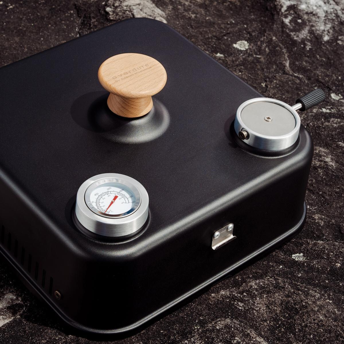 Everdure HBCUBEHOODB CUBE Roasting Hood Only - Lifestyle thumbnail