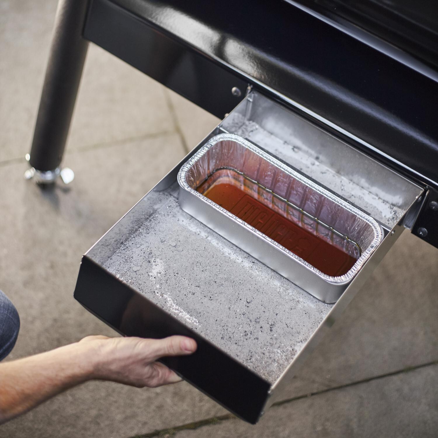 Weber - 23510201 - SmokeFire EX6 Gen 2 36-Inch Wi-Fi Enabled Wood Fired Pellet Grill - Easy Grease Management thumbnail