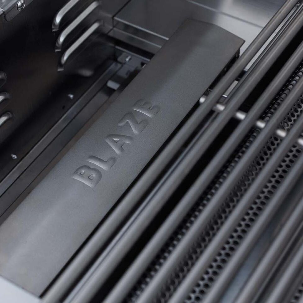 Blaze BLZ-3BCM-LP 25-in Propane Grill - Burner - Detail thumbnail