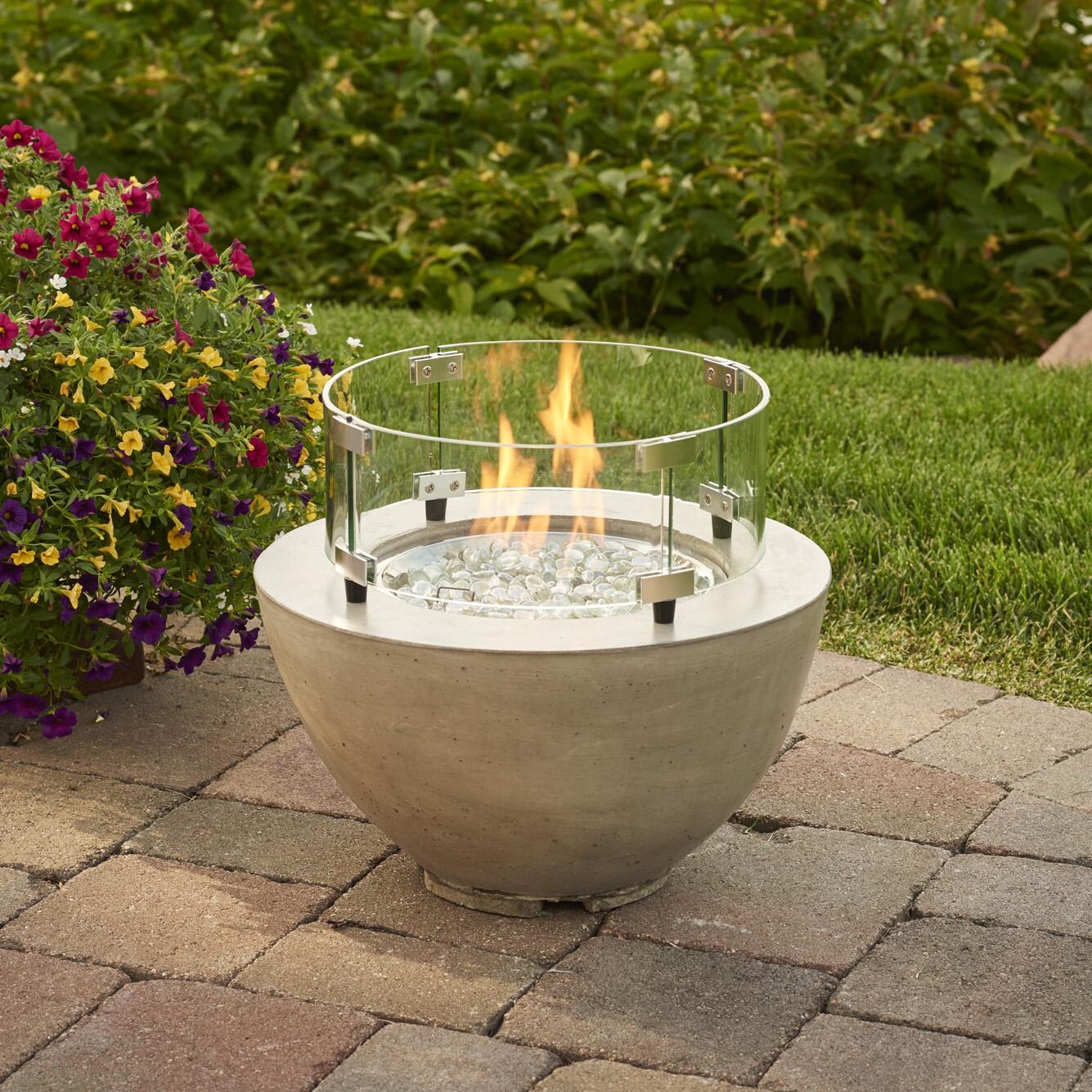 The Outdoor GreatRoom Company Wind Guard for 12-Inch Round Burners - Tempered Glass - GG-12R