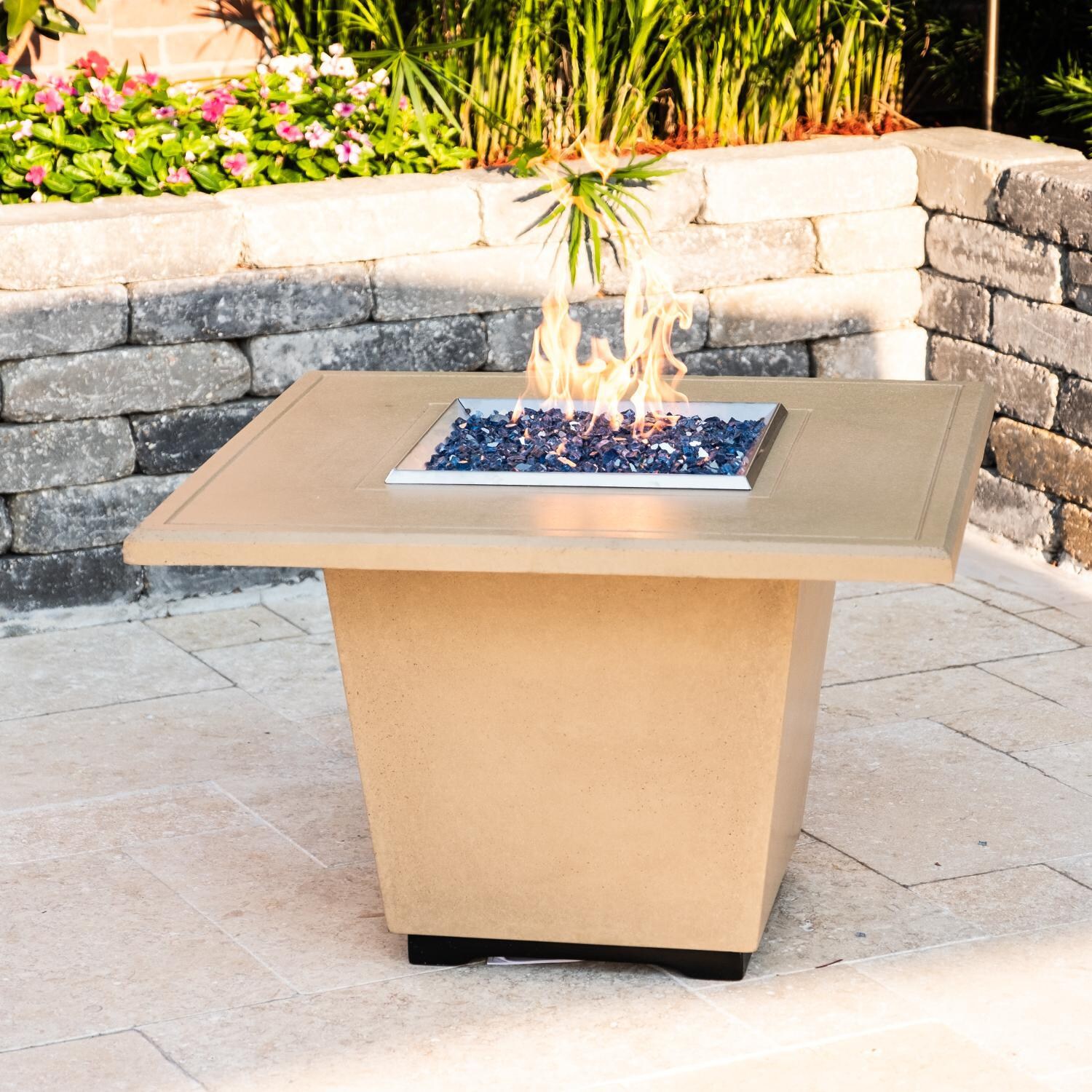 Cosmopolitan 36 Inch Square GFRC Natural Gas Fire Pit Table in Cafe Blanco by American Fyre Designs