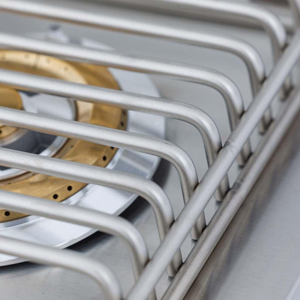 Blaze BLZ-SB1-LTE3-NG  LTE+ Built-In Natural Gas Single Side Burner - Grates - Detail thumbnail