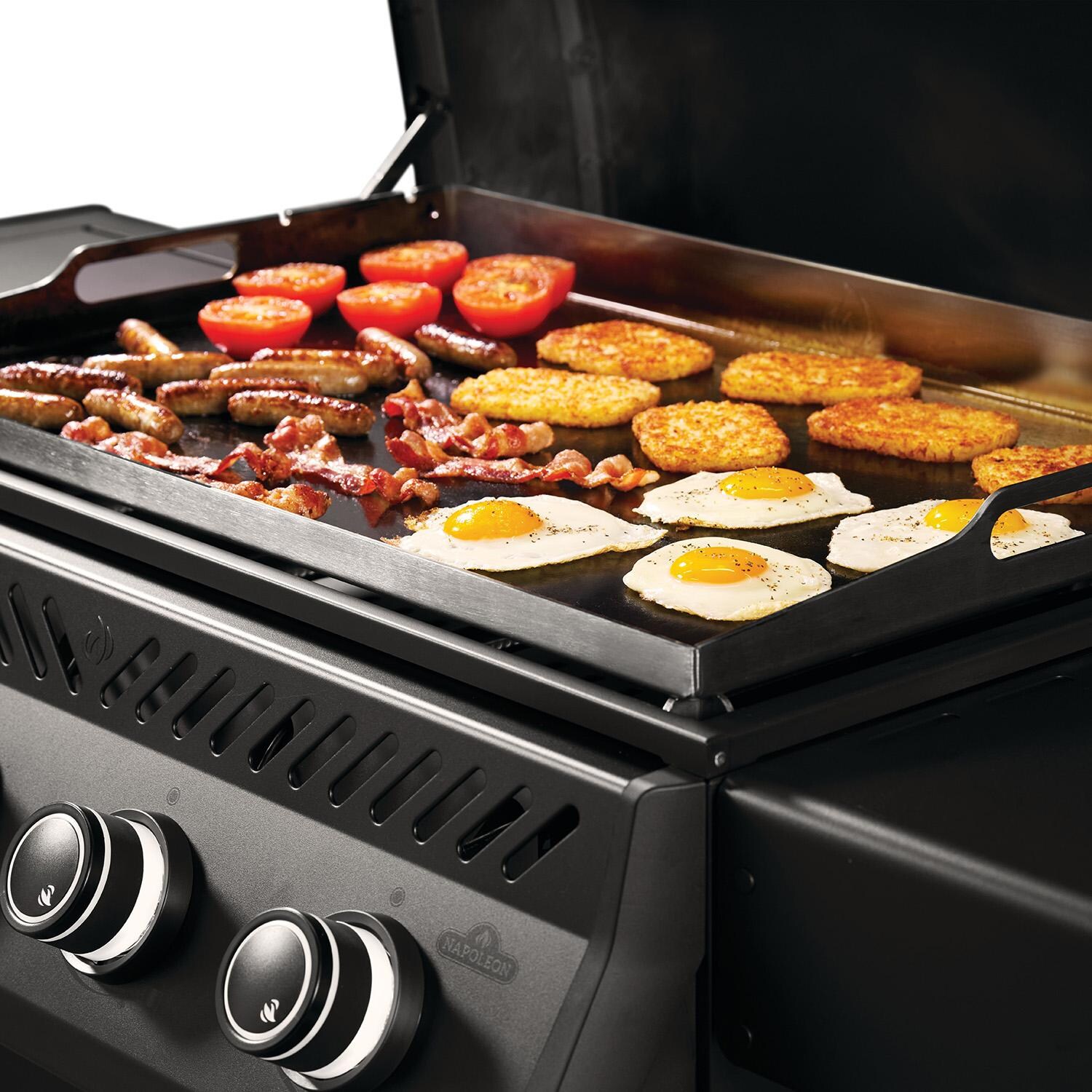 Napoleon RP30FTPK-PHM 30-in Propane Griddle - Making Breakfast - Lifestyle thumbnail