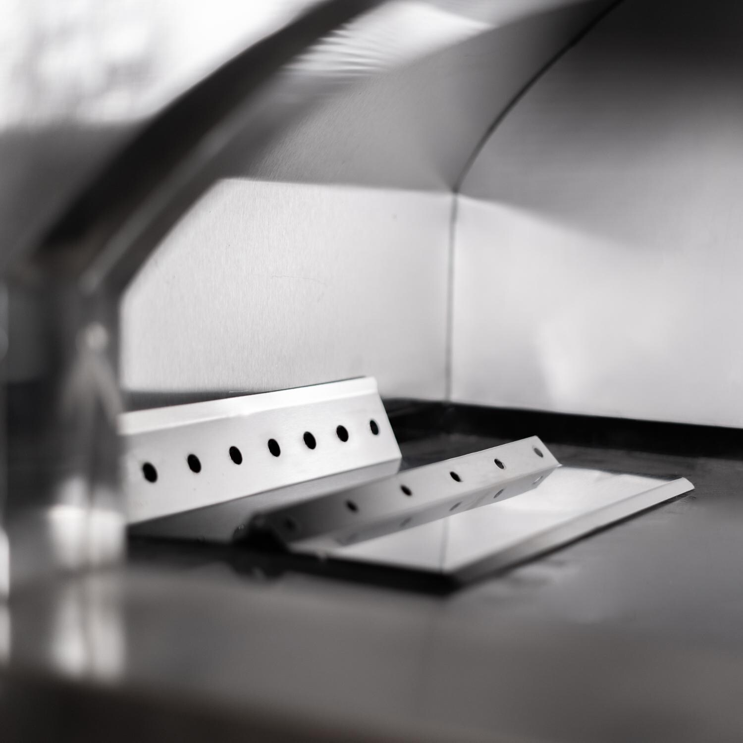 Nuke Pizzero Wood Fired Pizza Oven - OVENCT801 - Pizzero Pizza Oven Fire Tray in Oven thumbnail