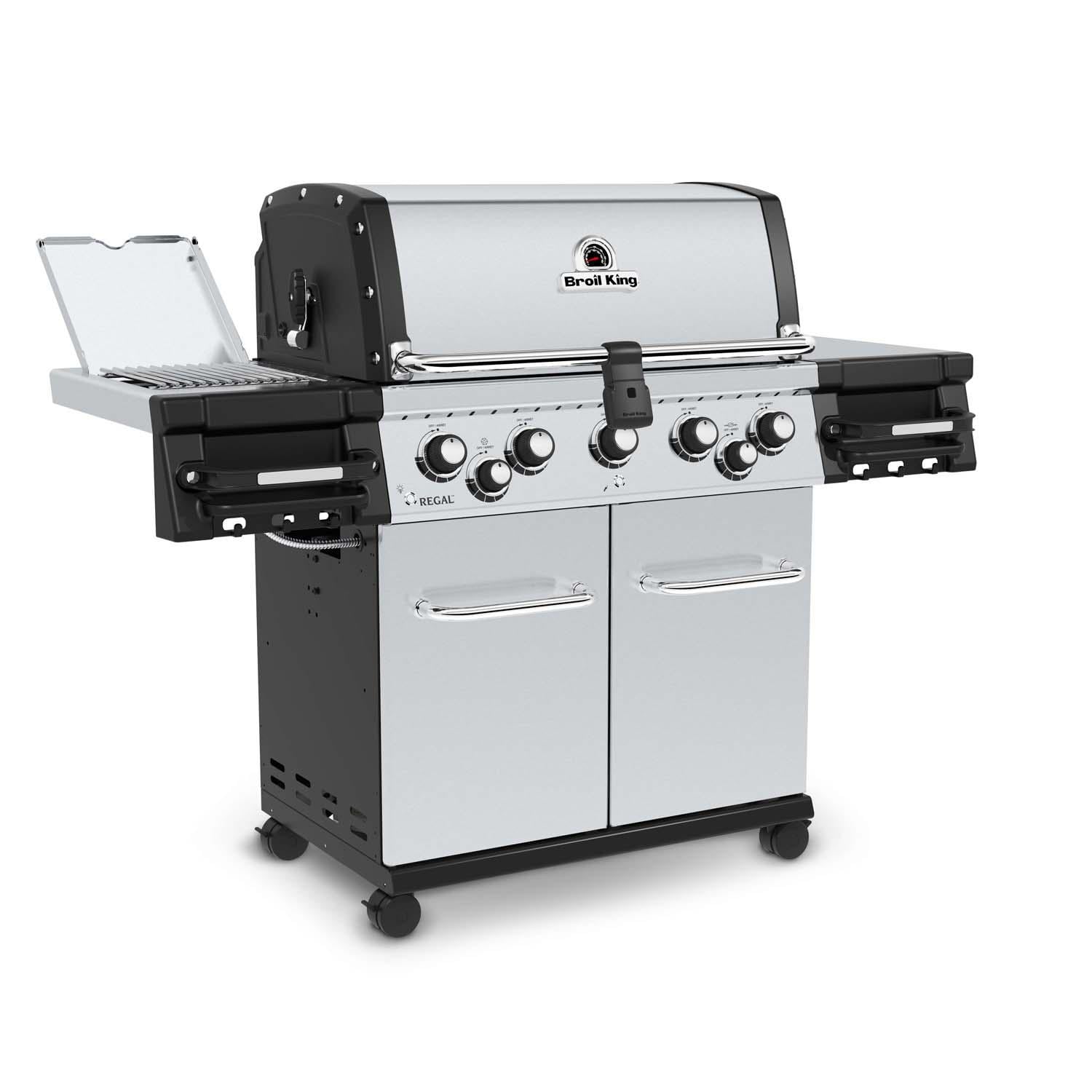 Broil King 958944 Regal S590 PRO IR 32-Inch Propane Grill - Angled Right - White Background thumbnail
