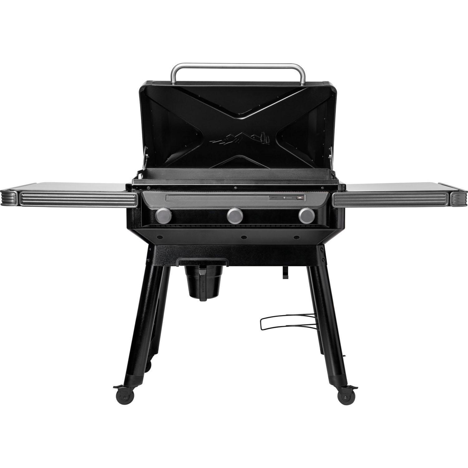 Traeger Flatrock Zone Propane Griddle w/ Essentials Kit BBQGuys