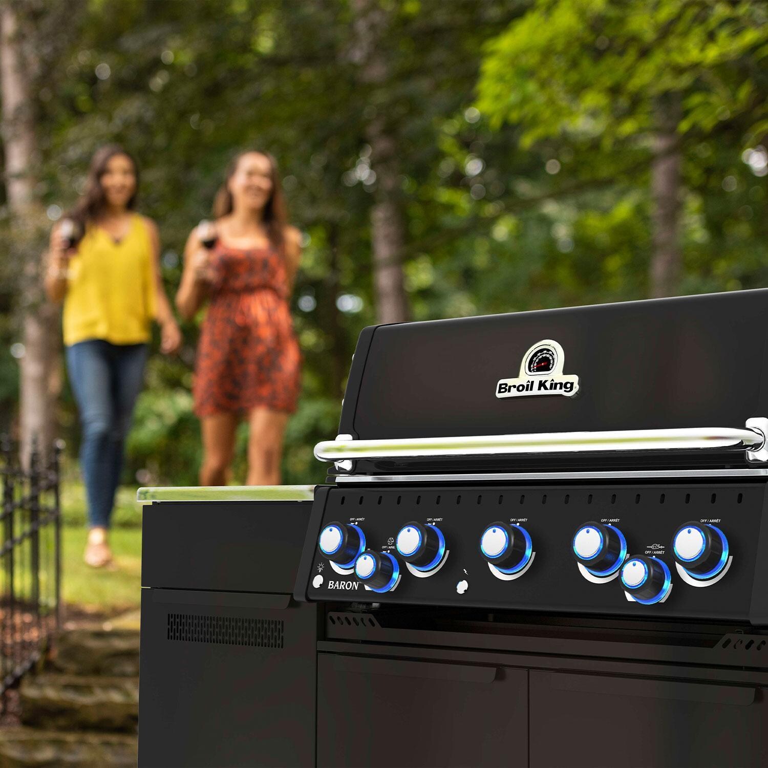 Broil King 876847 Baron 590i Shadow 5 Burner Natural Gas Grill Center w/ Rotisserie & Side Burner - Grill Face - Close Up - Lifestyle thumbnail
