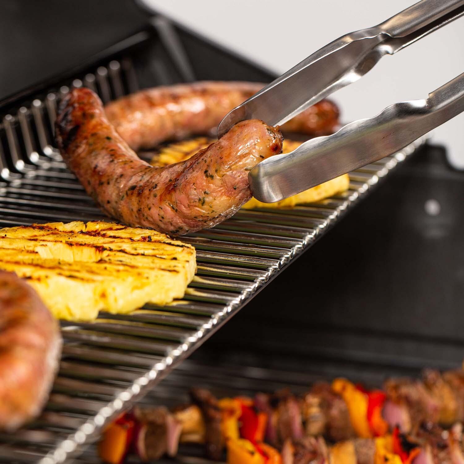 Broil King Regal S420 Pro 4-Burner Propane Gas Grill - Stainless