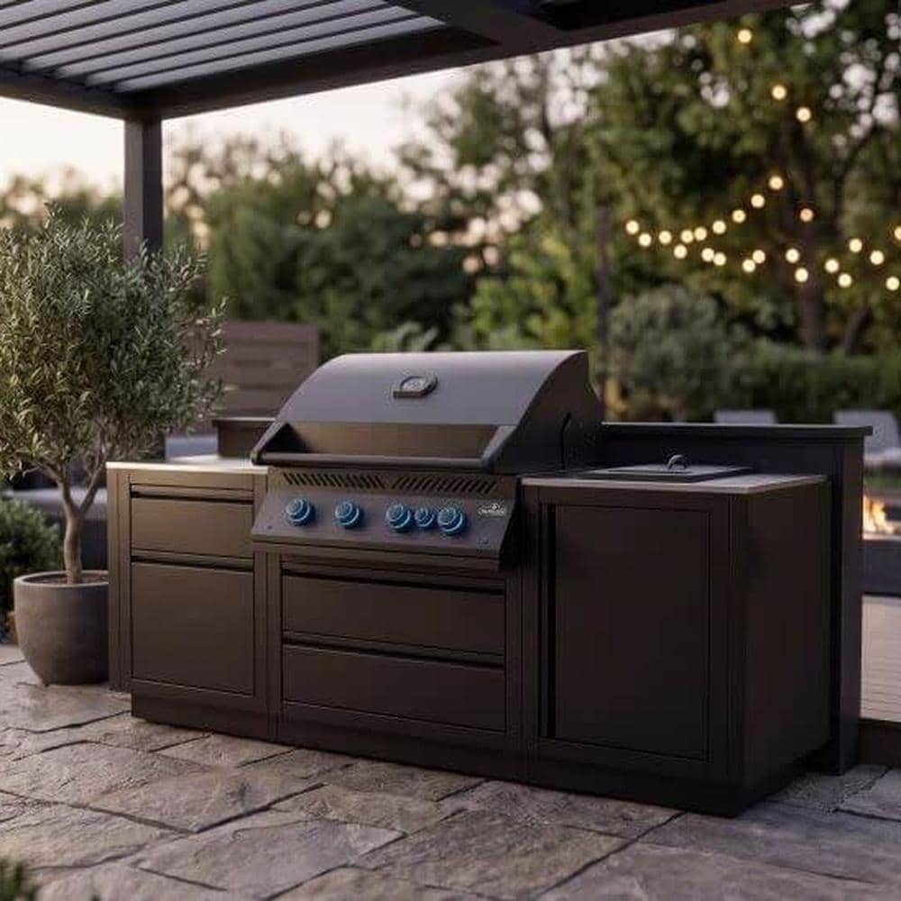 Napoleon 3 Pc OASIS 32-in Propane Outdoor Kitchen Package w/ Stainless Steel Countertops