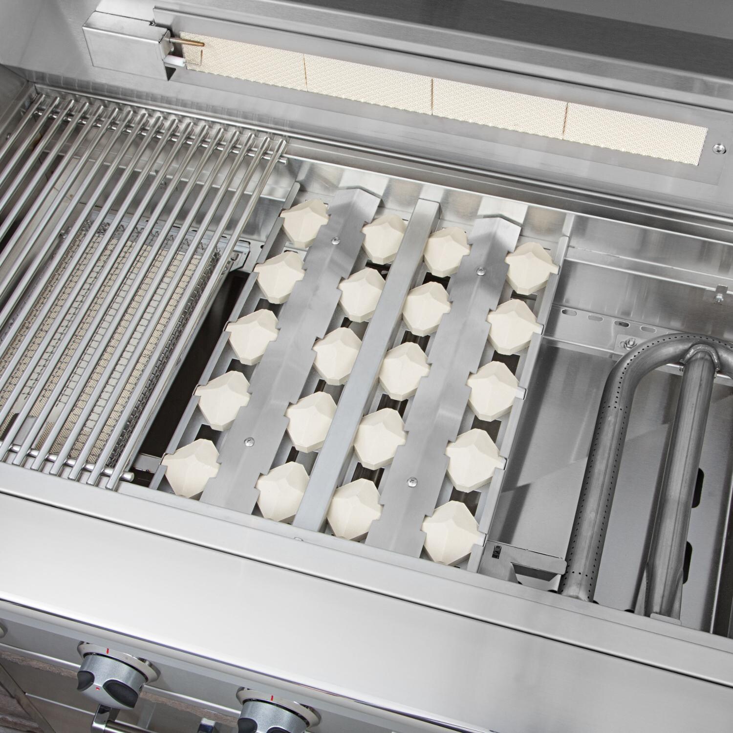 Delta Heat 32-Inch 3-Burner Built-In Propane Gas Grill with Sear Zone & Infrared Rotisserie Burner - Grill Interior thumbnail