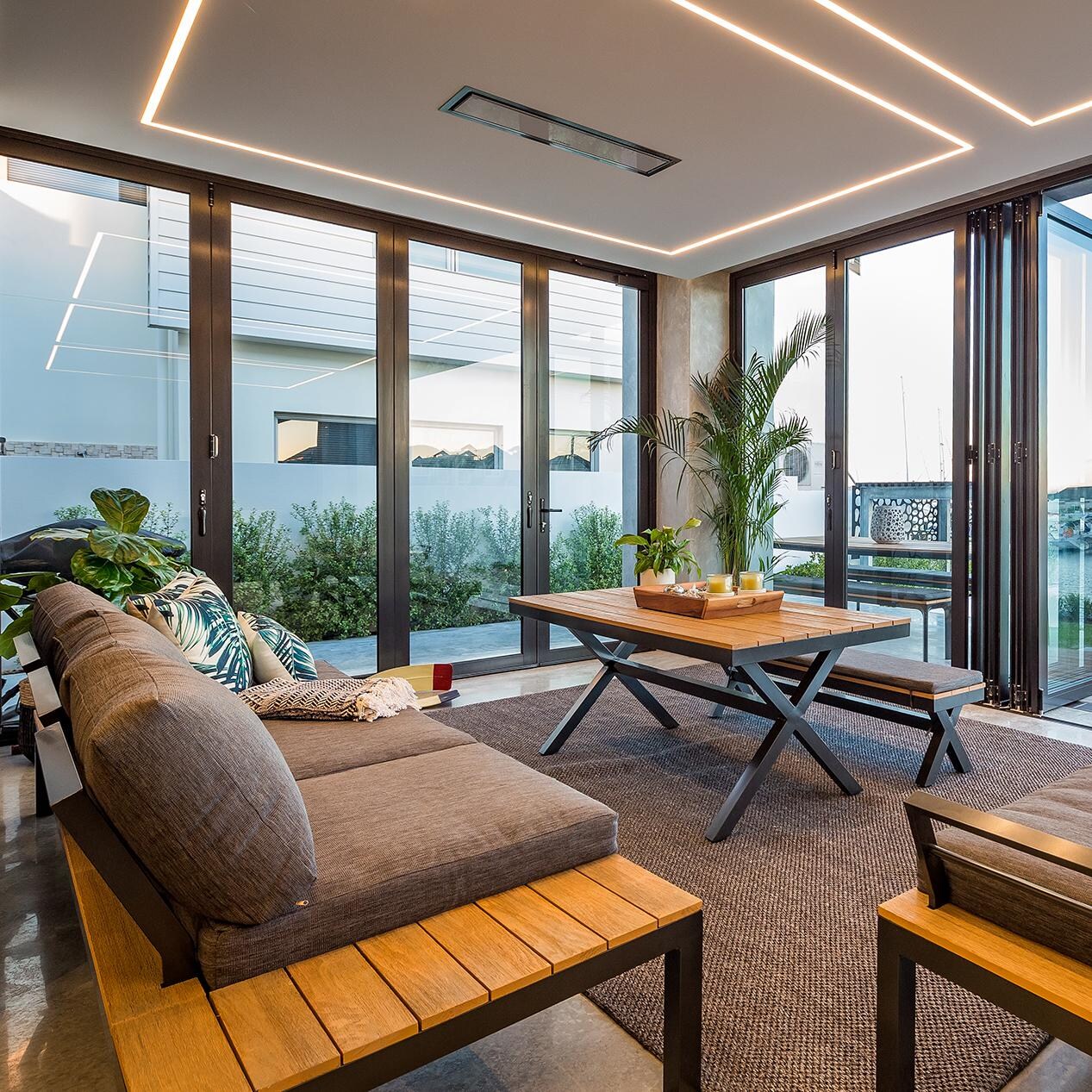 Bromic BH3622000 53-Inch 4500W Dual Element 240V Black Electric Infrared Heater - Three Season Room thumbnail