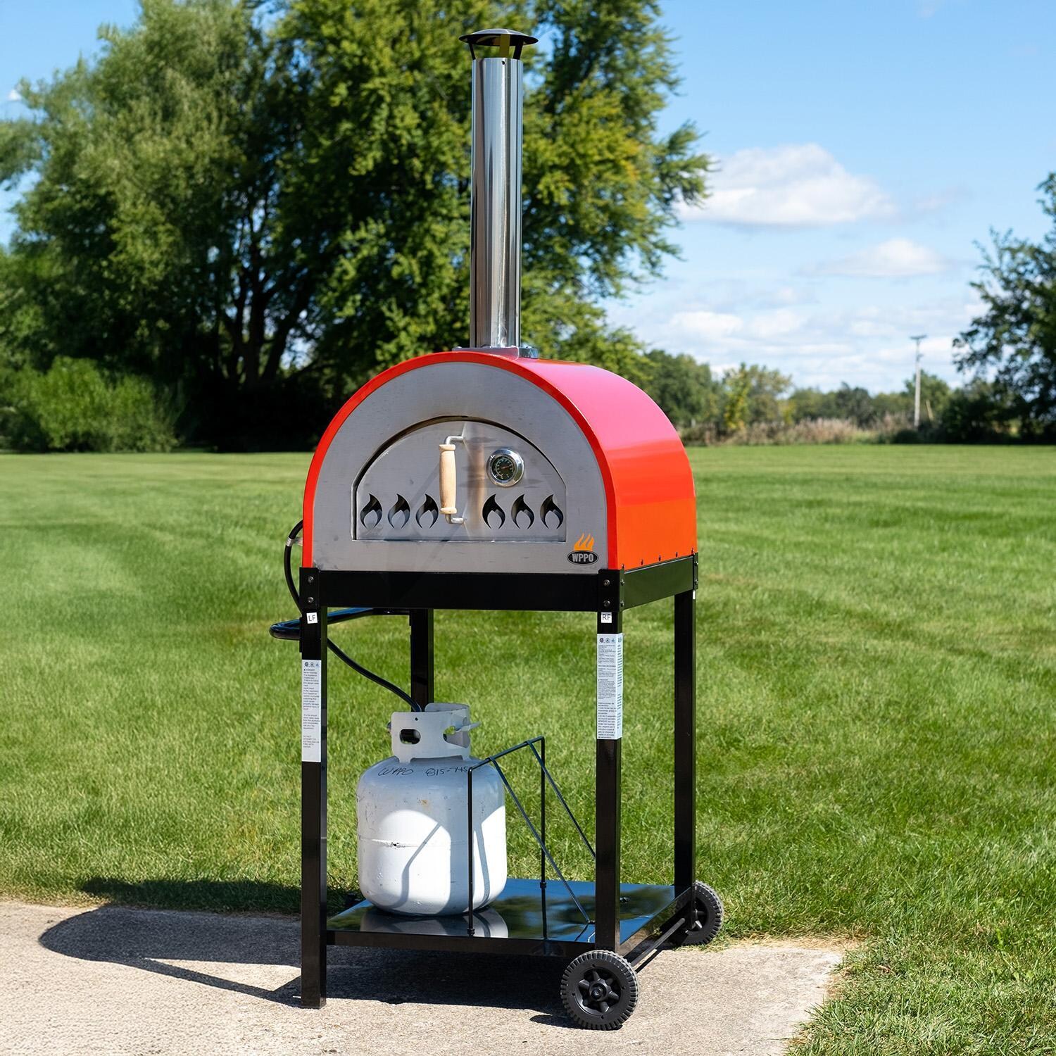 WPPO WKE-04WG-RED Traditional Dual Fueled 25-in Wood/Gas-Fired Oven - Red - Lifestyle thumbnail