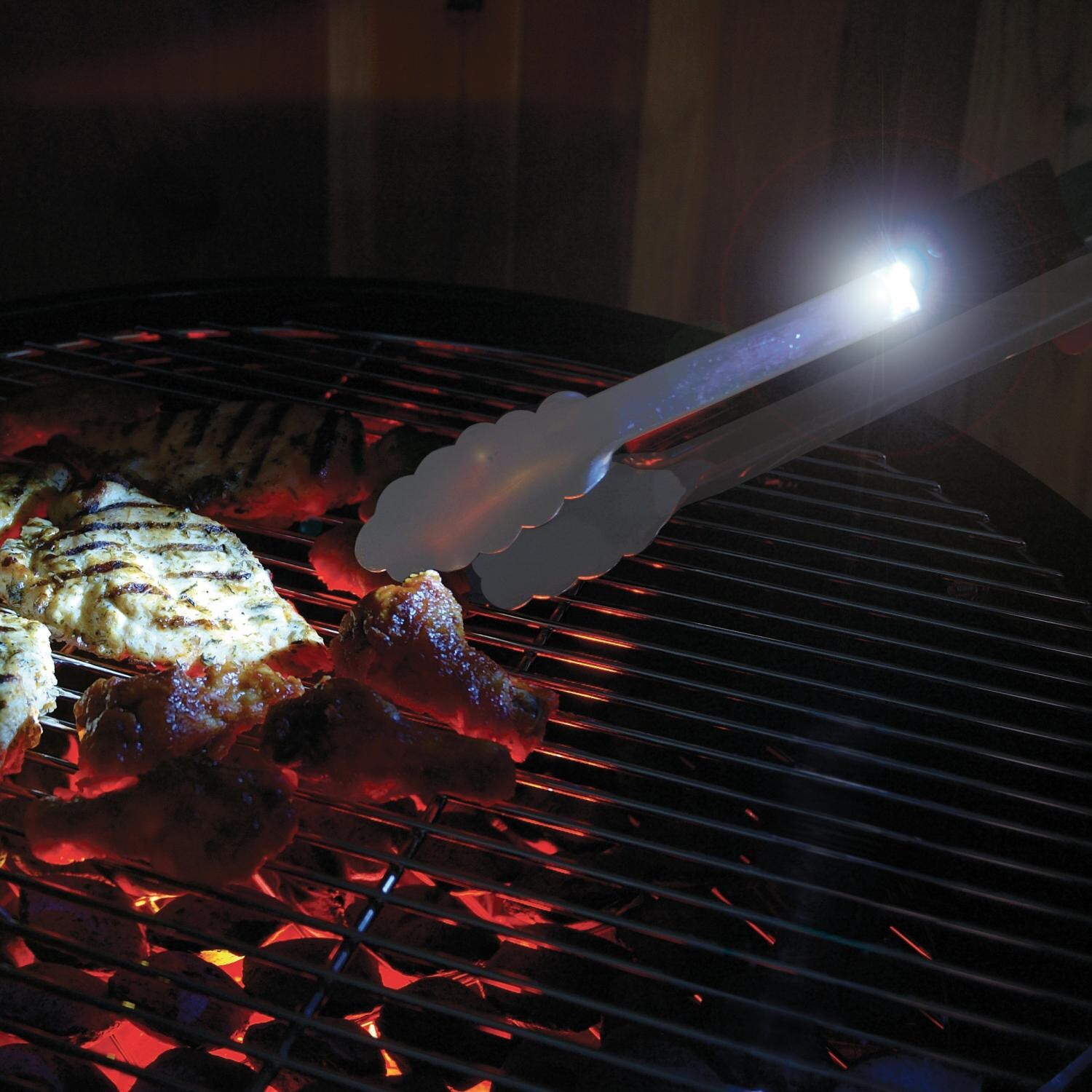 Steven Raichlen Ultimate LumaTong With LED Light - In Use thumbnail